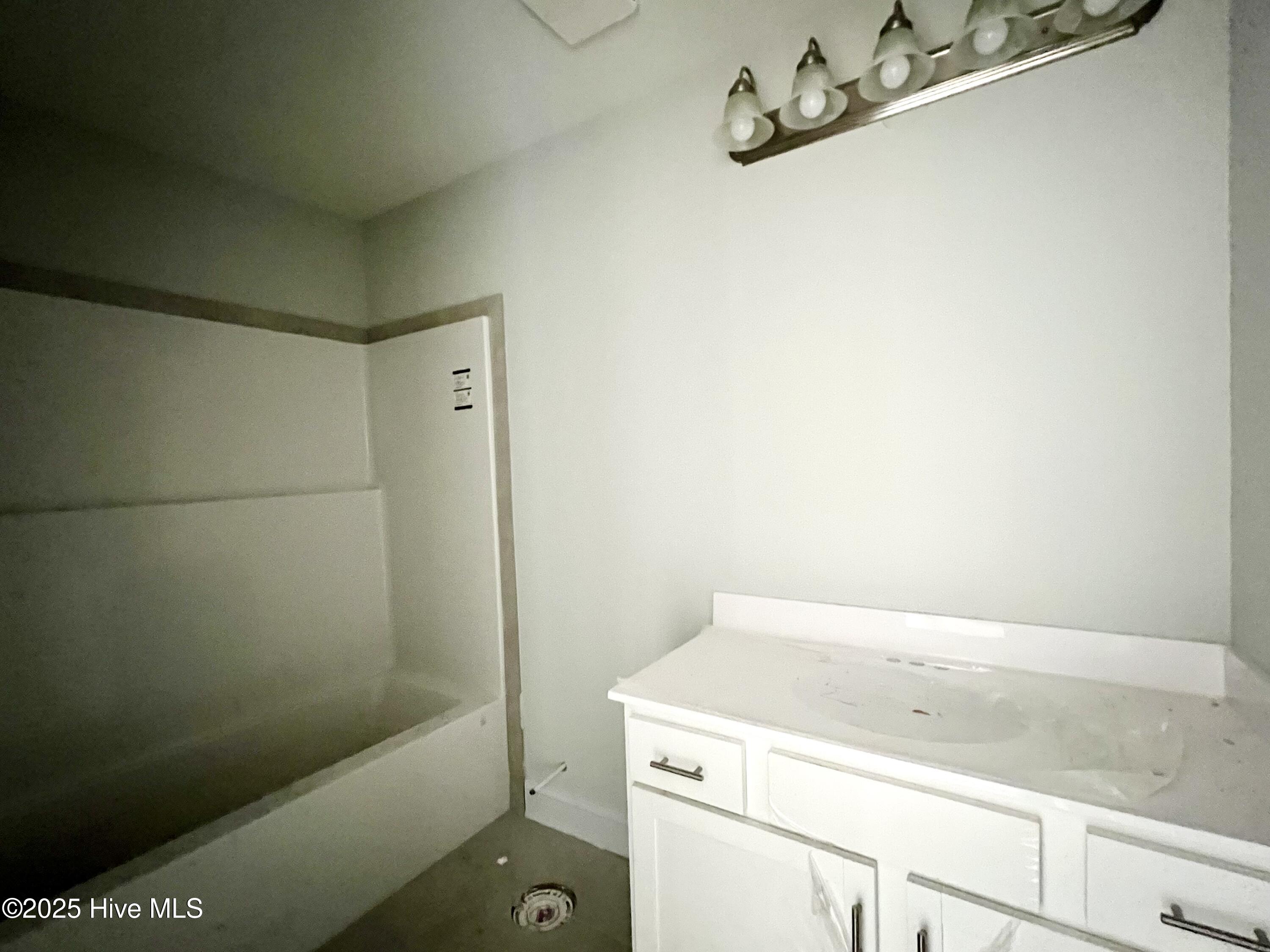 2025 Bluewater Boulevard Property Photo 34