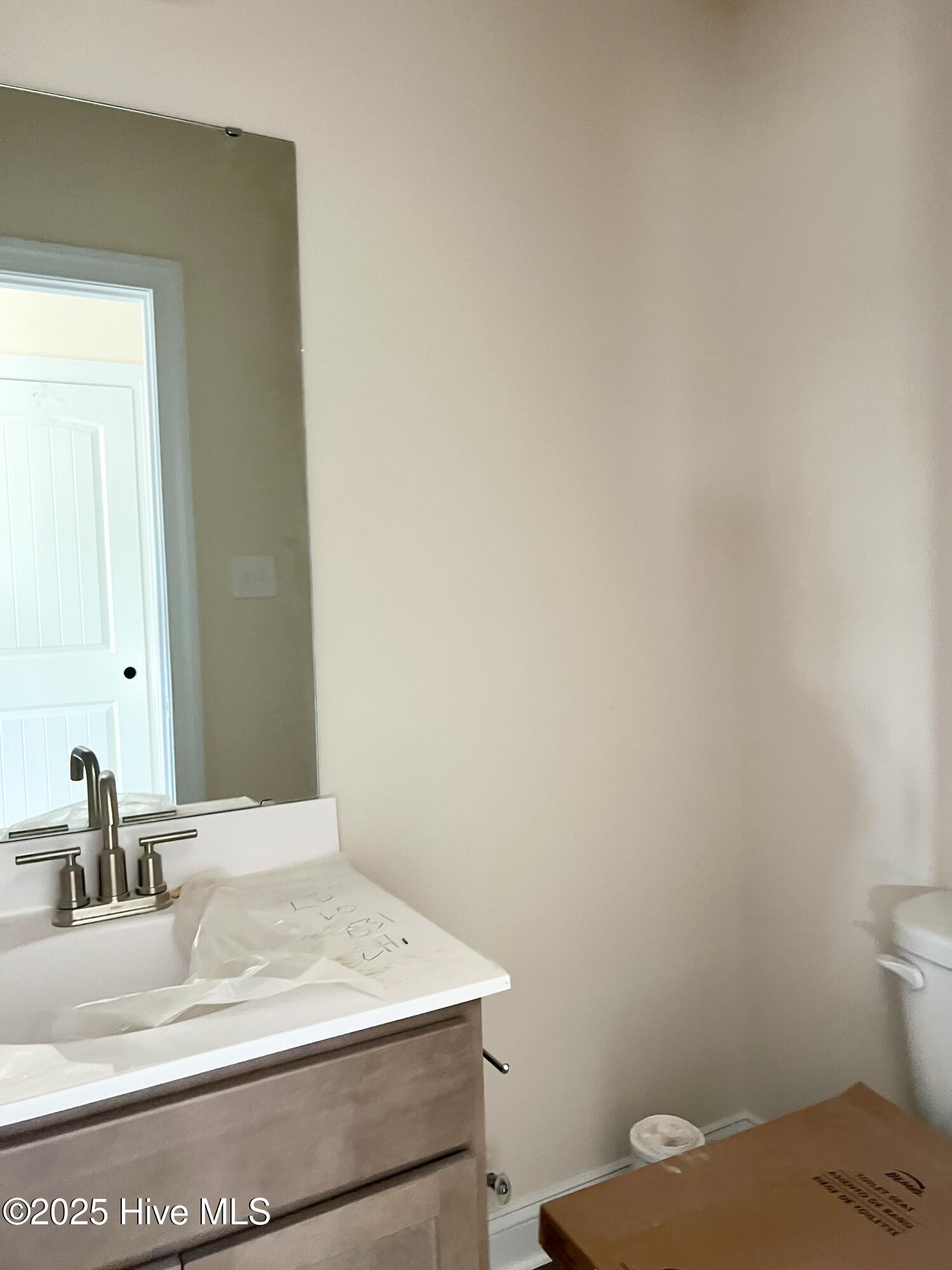 2021 Bluewater Boulevard Property Photo 4