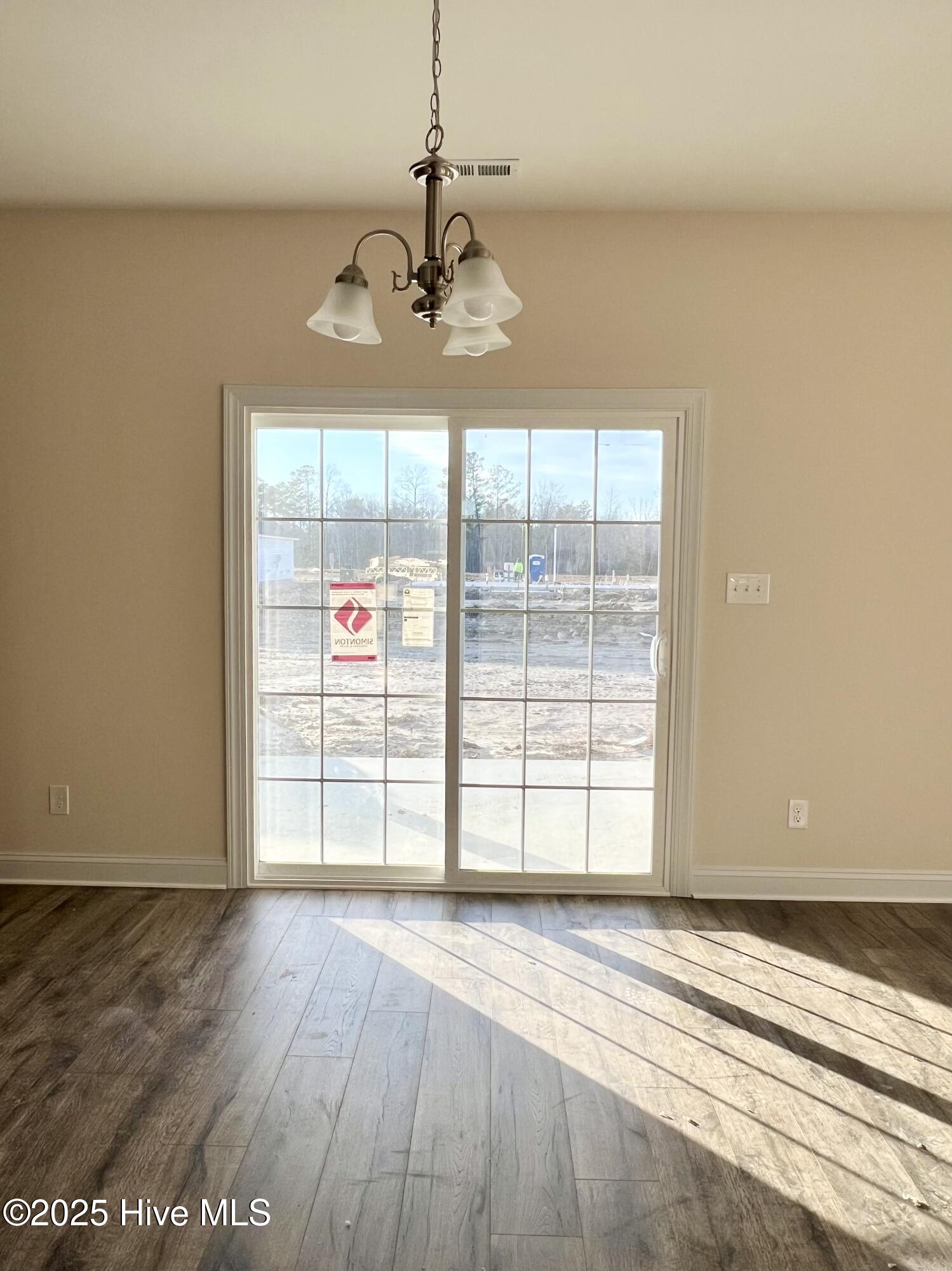 2021 Bluewater Boulevard Property Photo 7