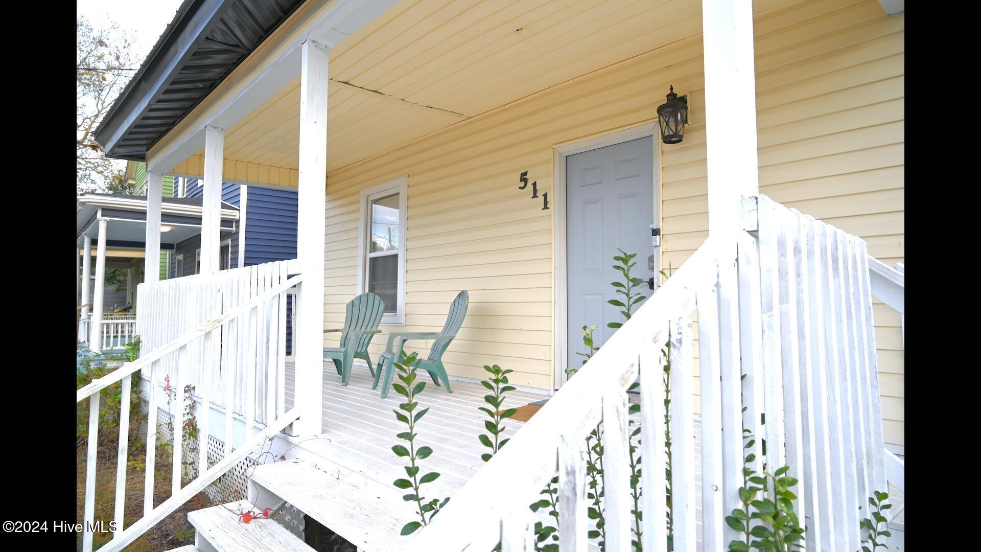 511 Blades Avenue Property Photo 1