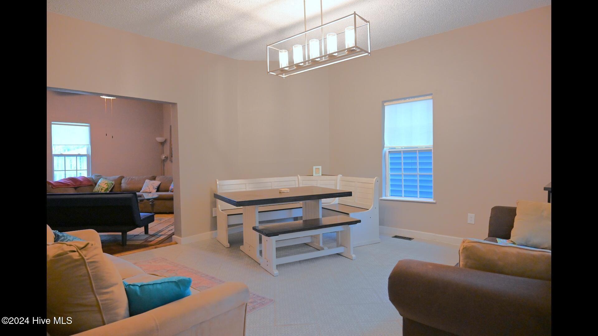 511 Blades Avenue Property Photo 9
