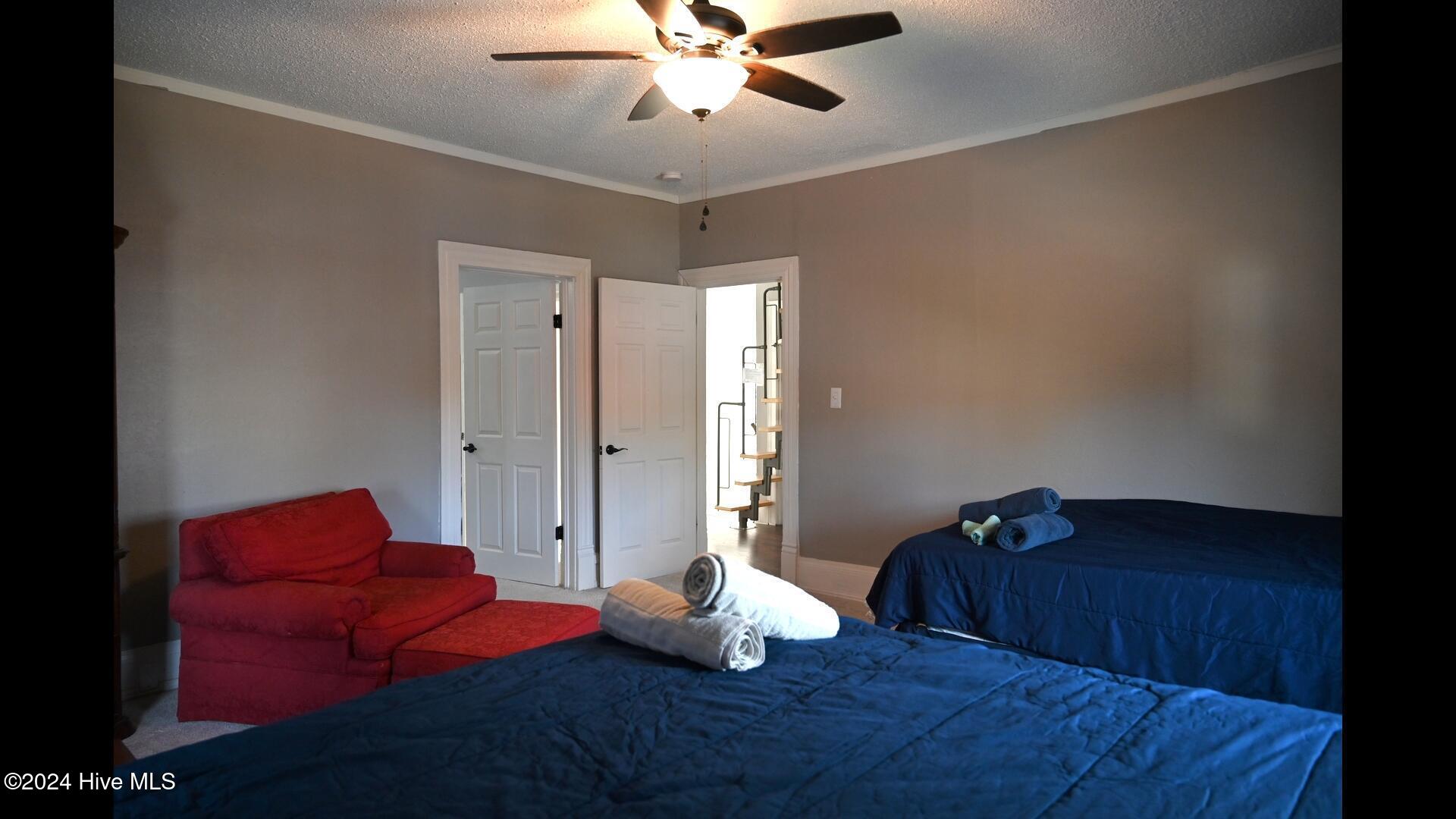 511 Blades Avenue Property Photo 25