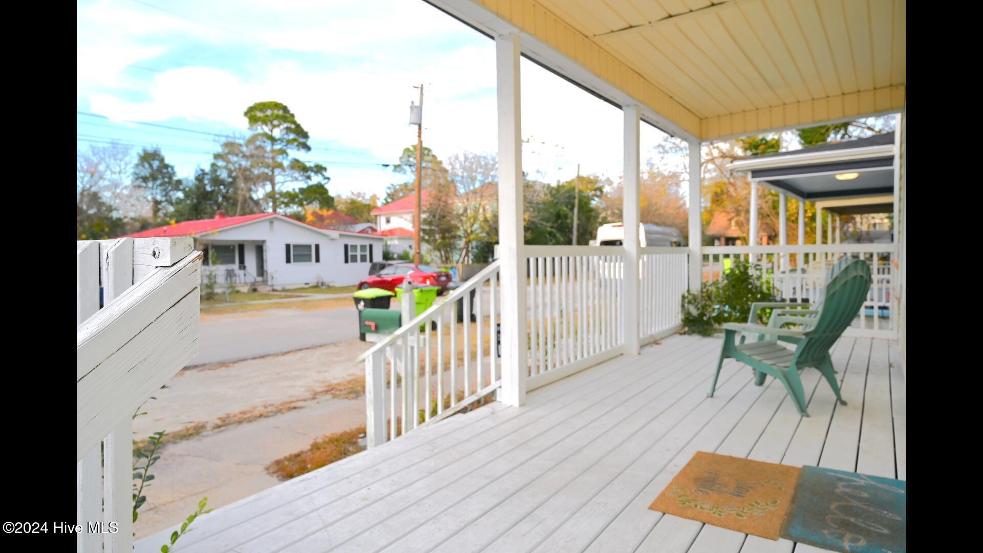 511 Blades Avenue Property Photo 34