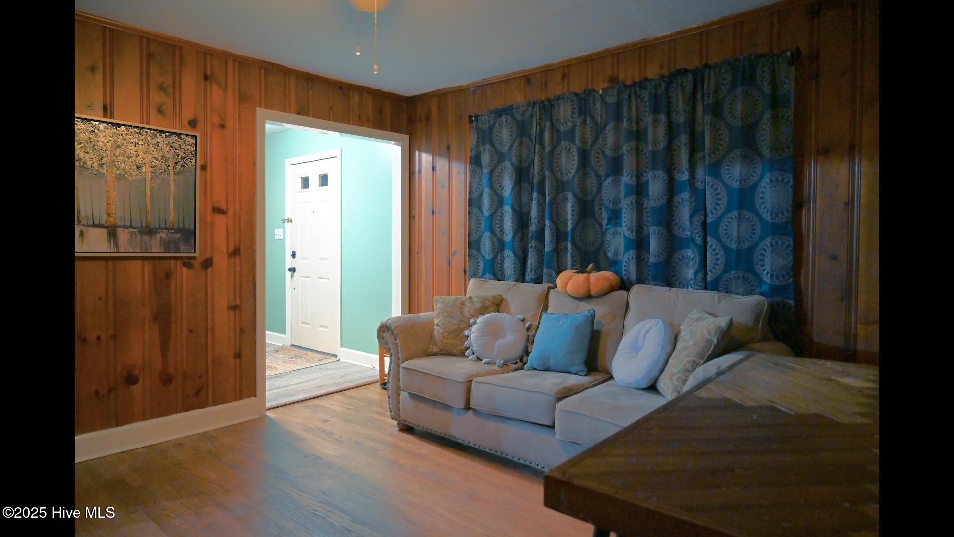 916 Bern Street Property Photo 15