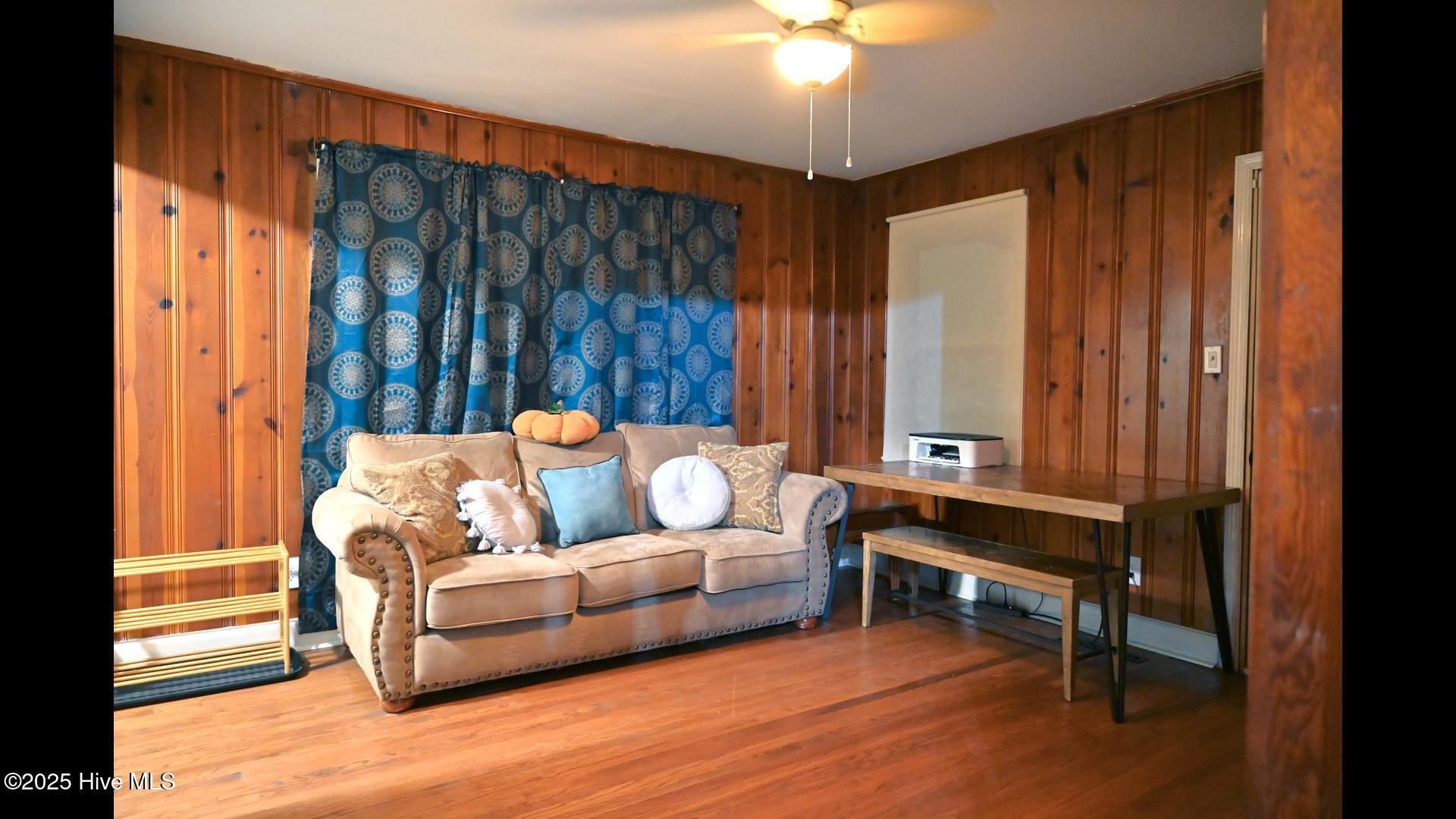 916 Bern Street Property Photo 16