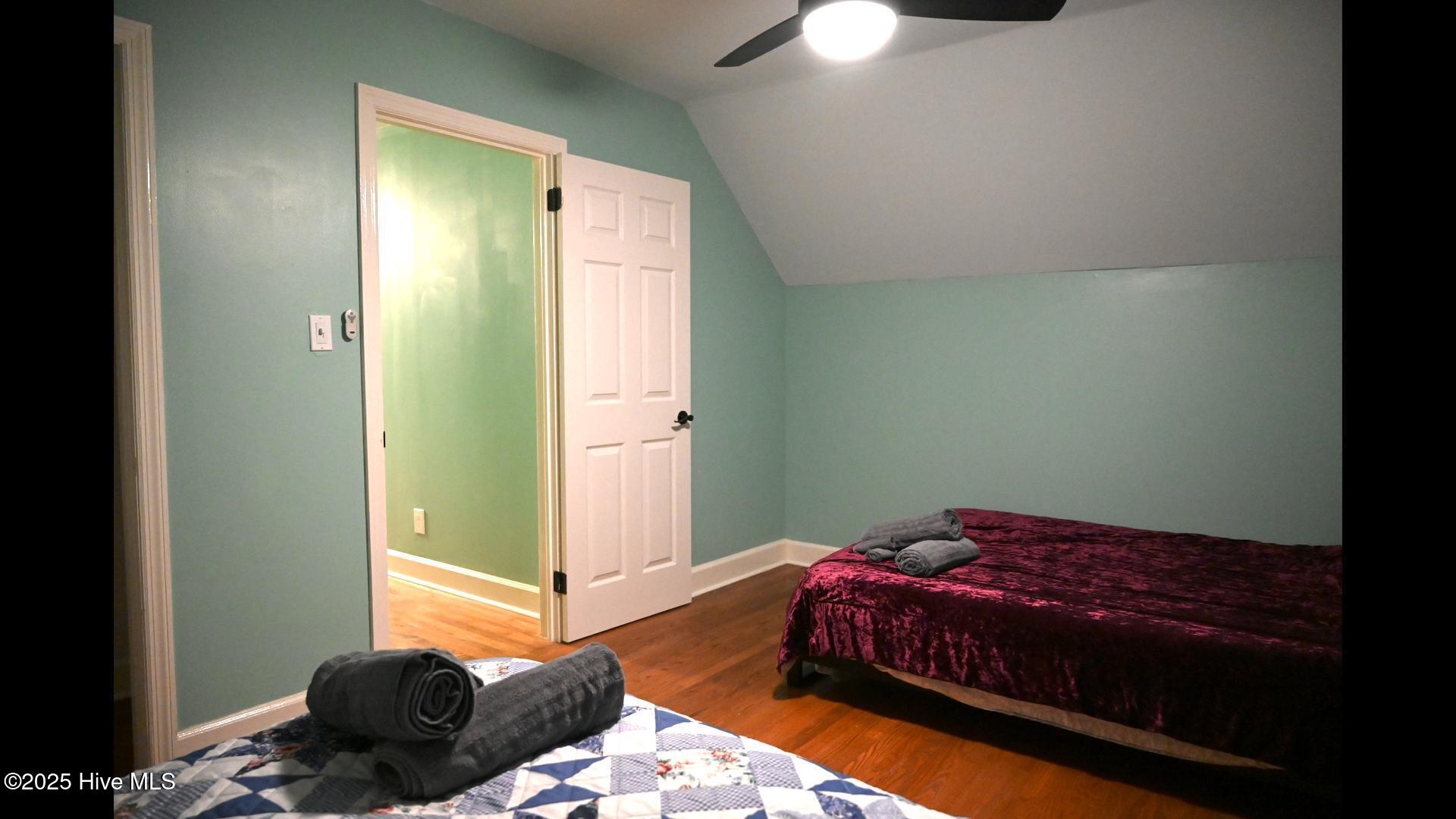 916 Bern Street Property Photo 32