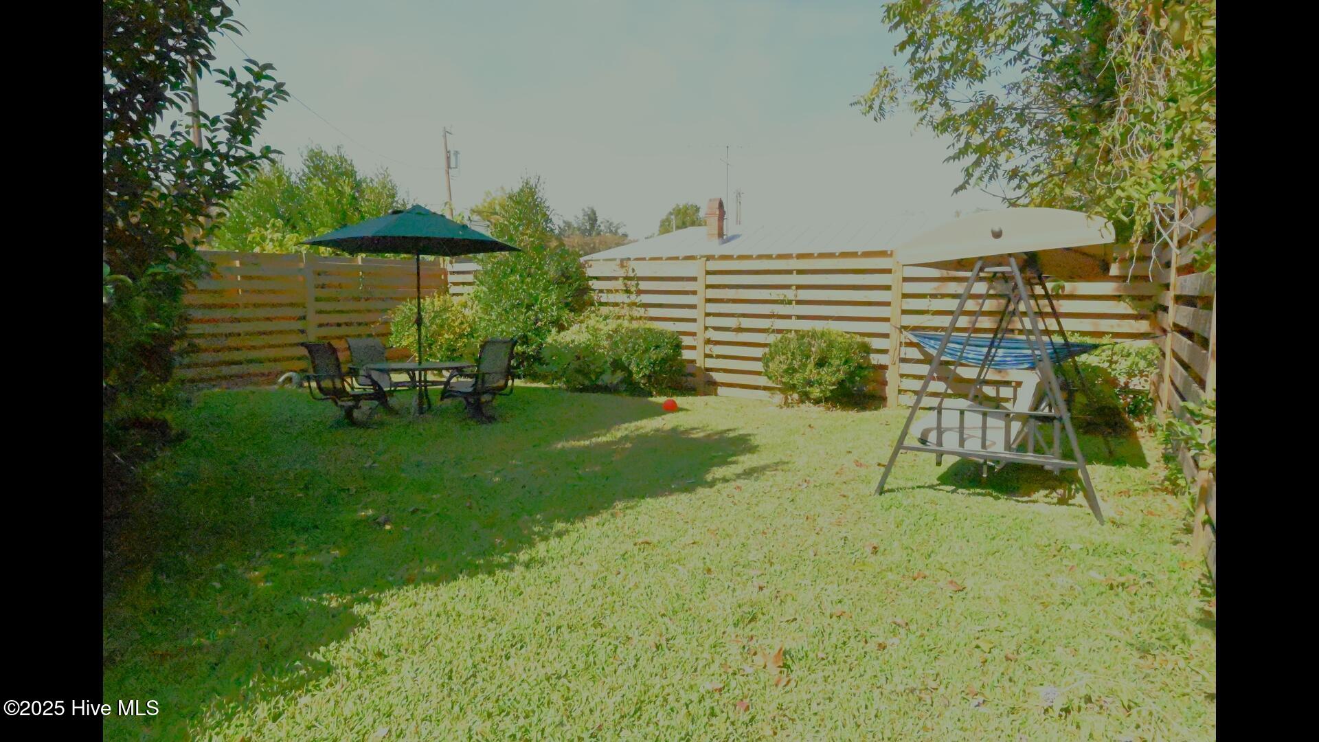 916 Bern Street Property Photo 38
