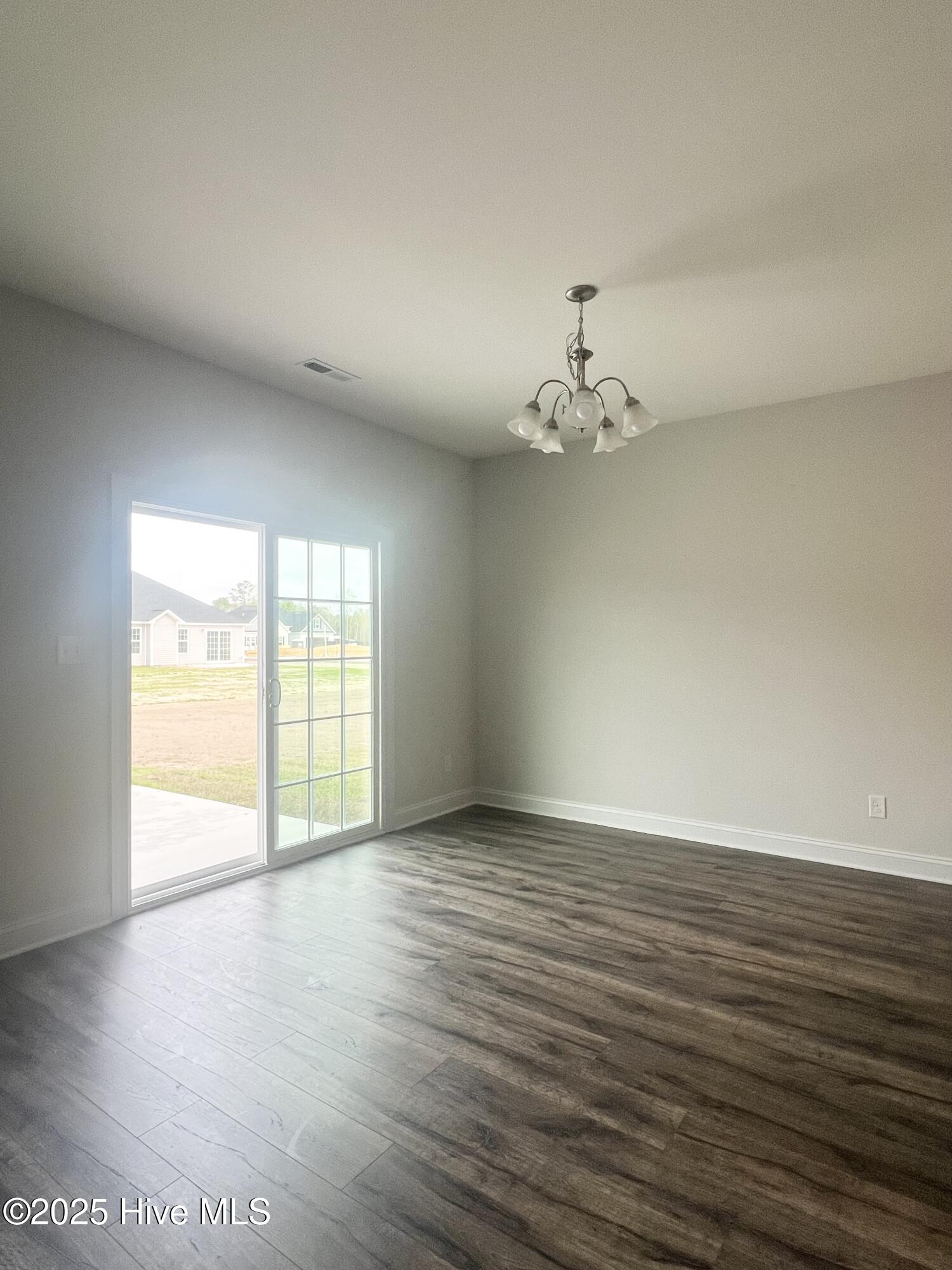 2001 Bluewater Boulevard Property Photo 6