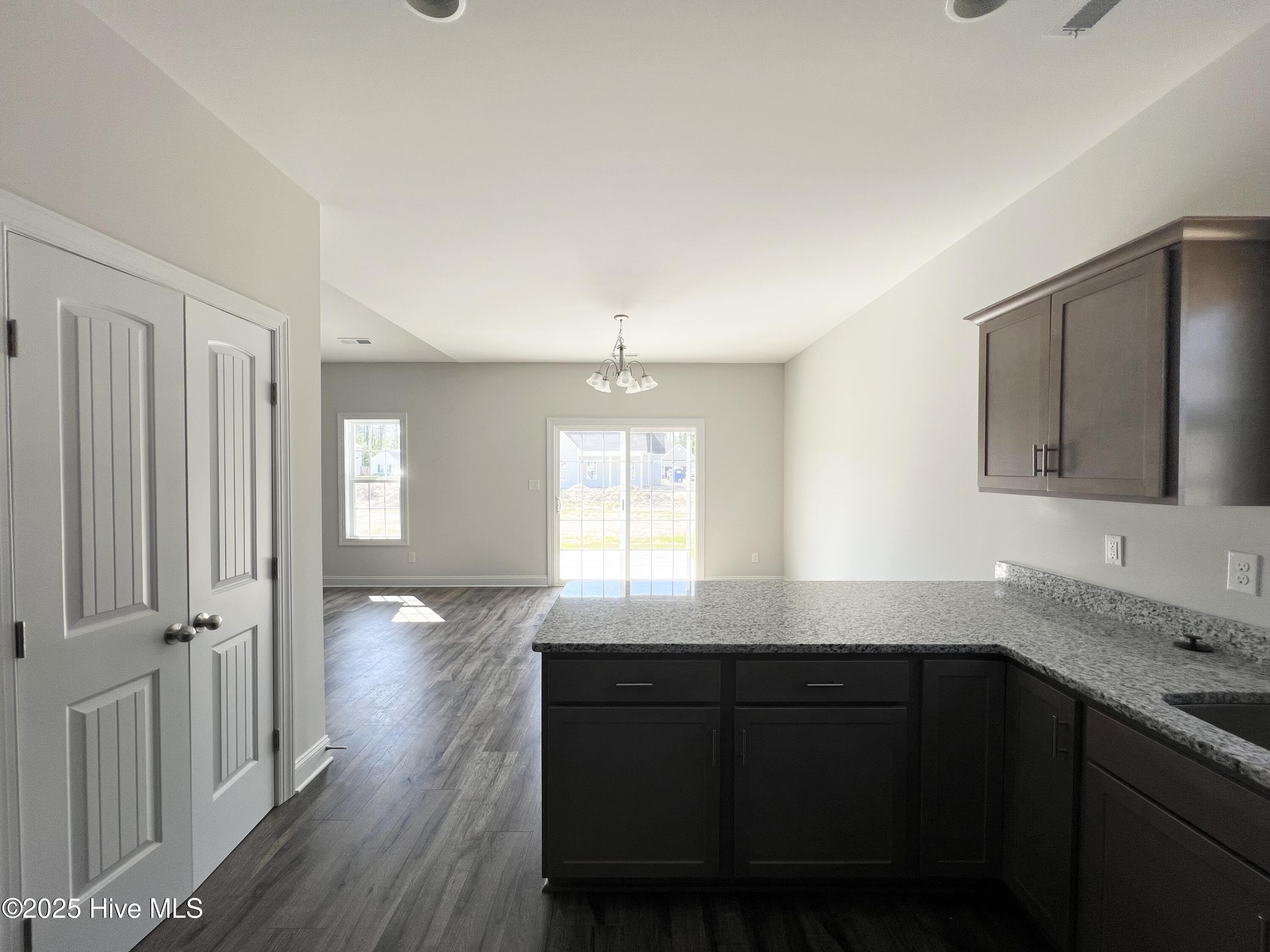 2001 Bluewater Boulevard Property Photo 10
