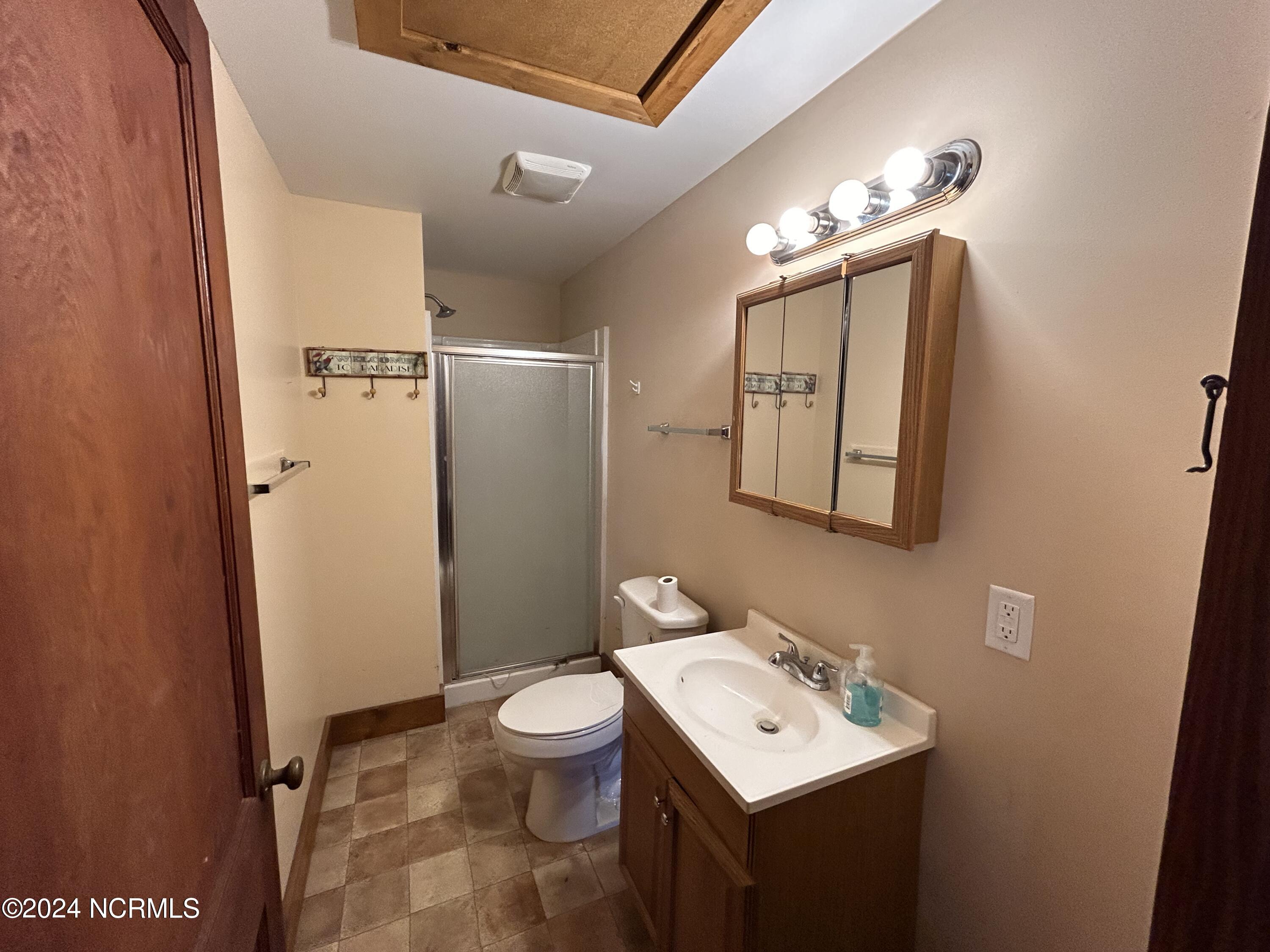 827 Fort Fisher Boulevard Property Photo 9