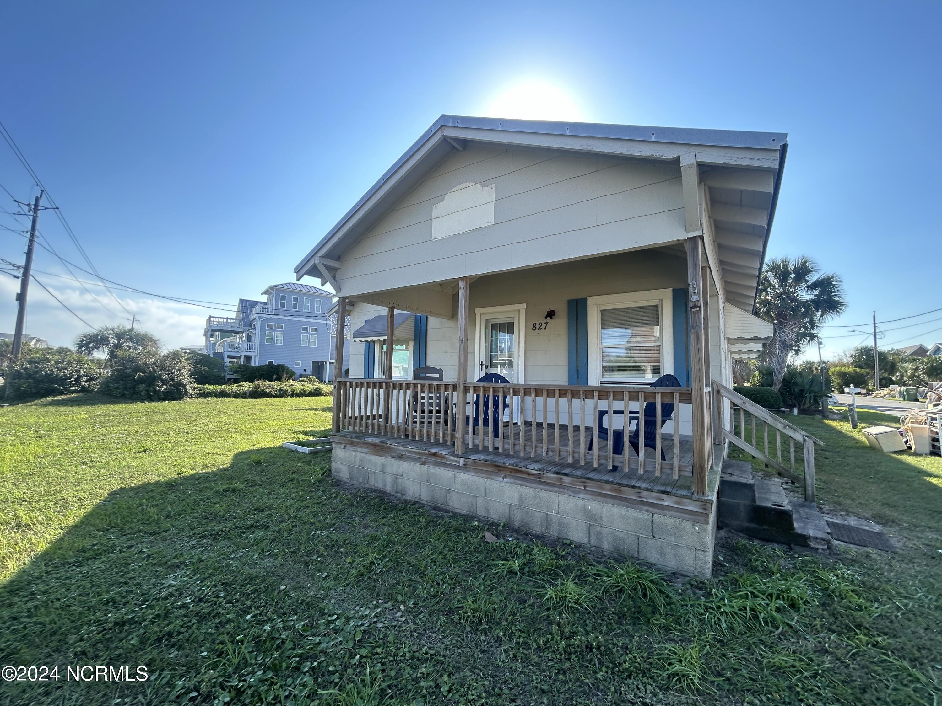827 Fort Fisher Boulevard Property Photo 16