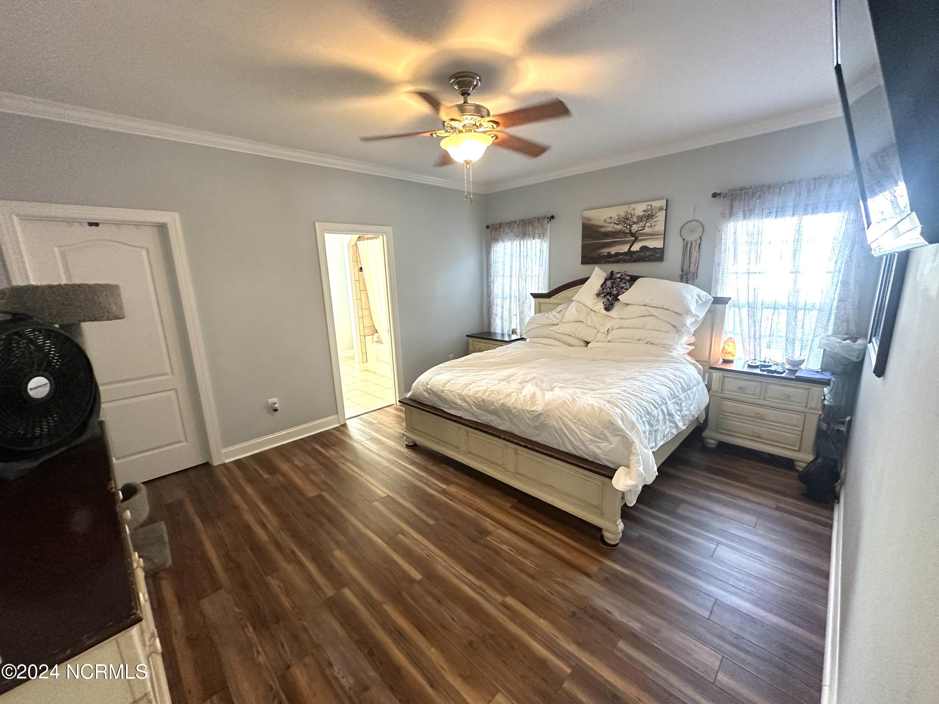 8106 Gentle Breeze Drive Property Photo 15
