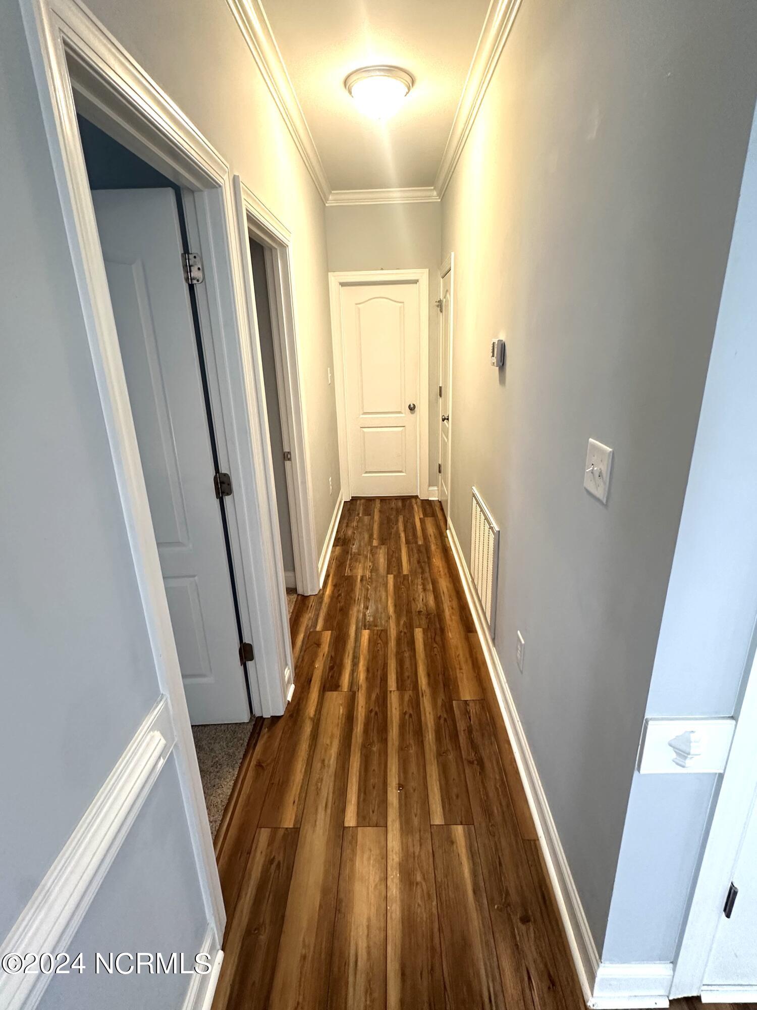 8106 Gentle Breeze Drive Property Photo 19
