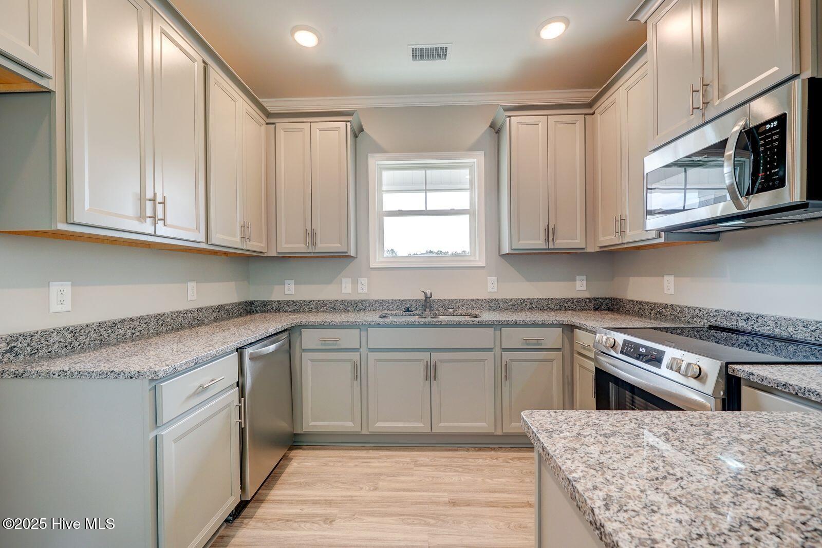 5311 Vespar Court Property Photo 5