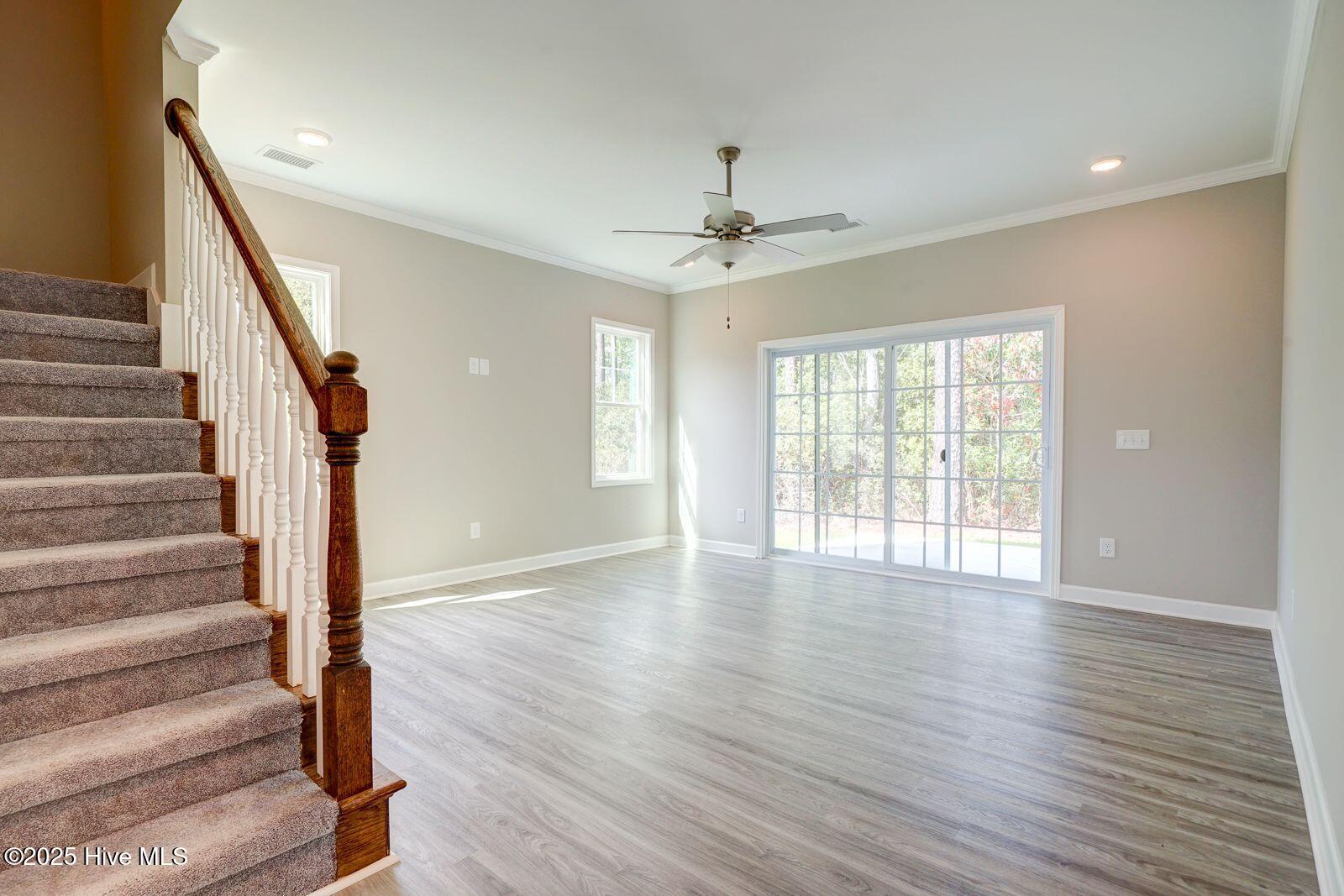 5311 Vespar Court Property Photo 8