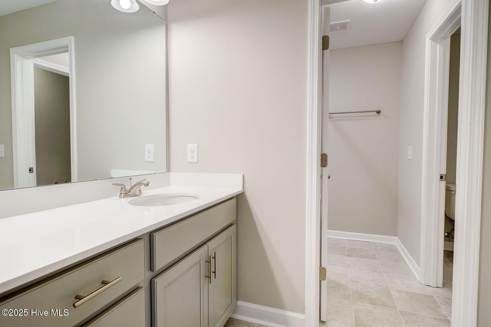 5311 Vespar Court Property Photo 27