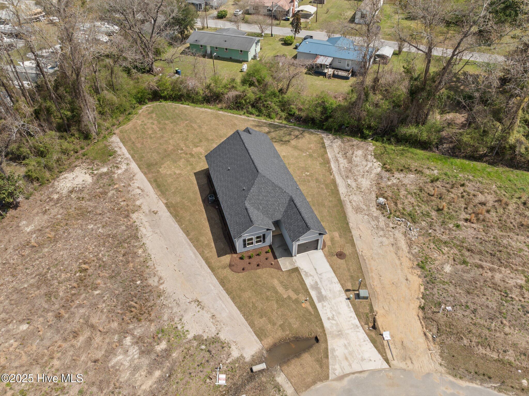 308 Camp Creek Drive Property Photo 25