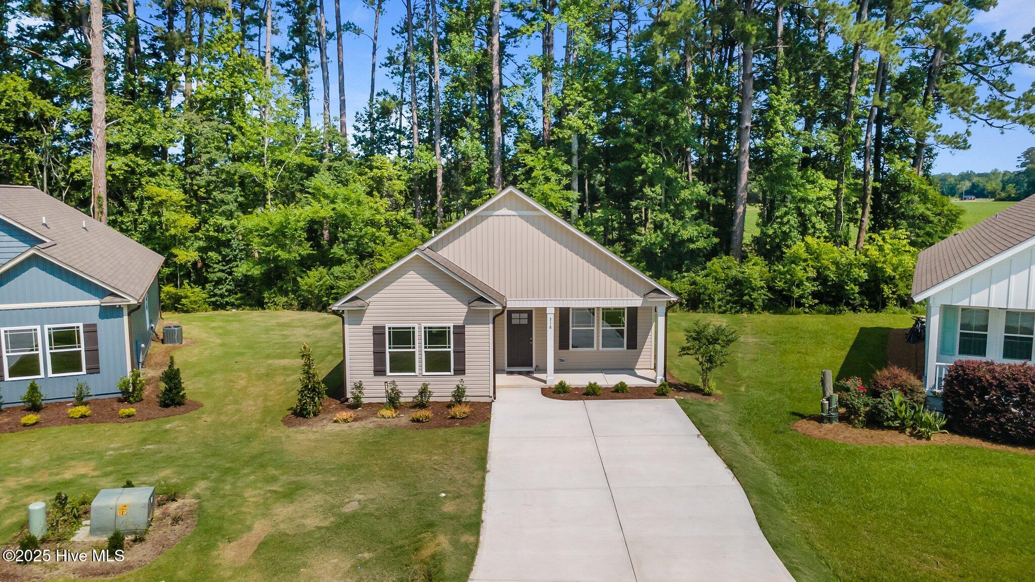 318 Camp Creek Drive Property Photo 1