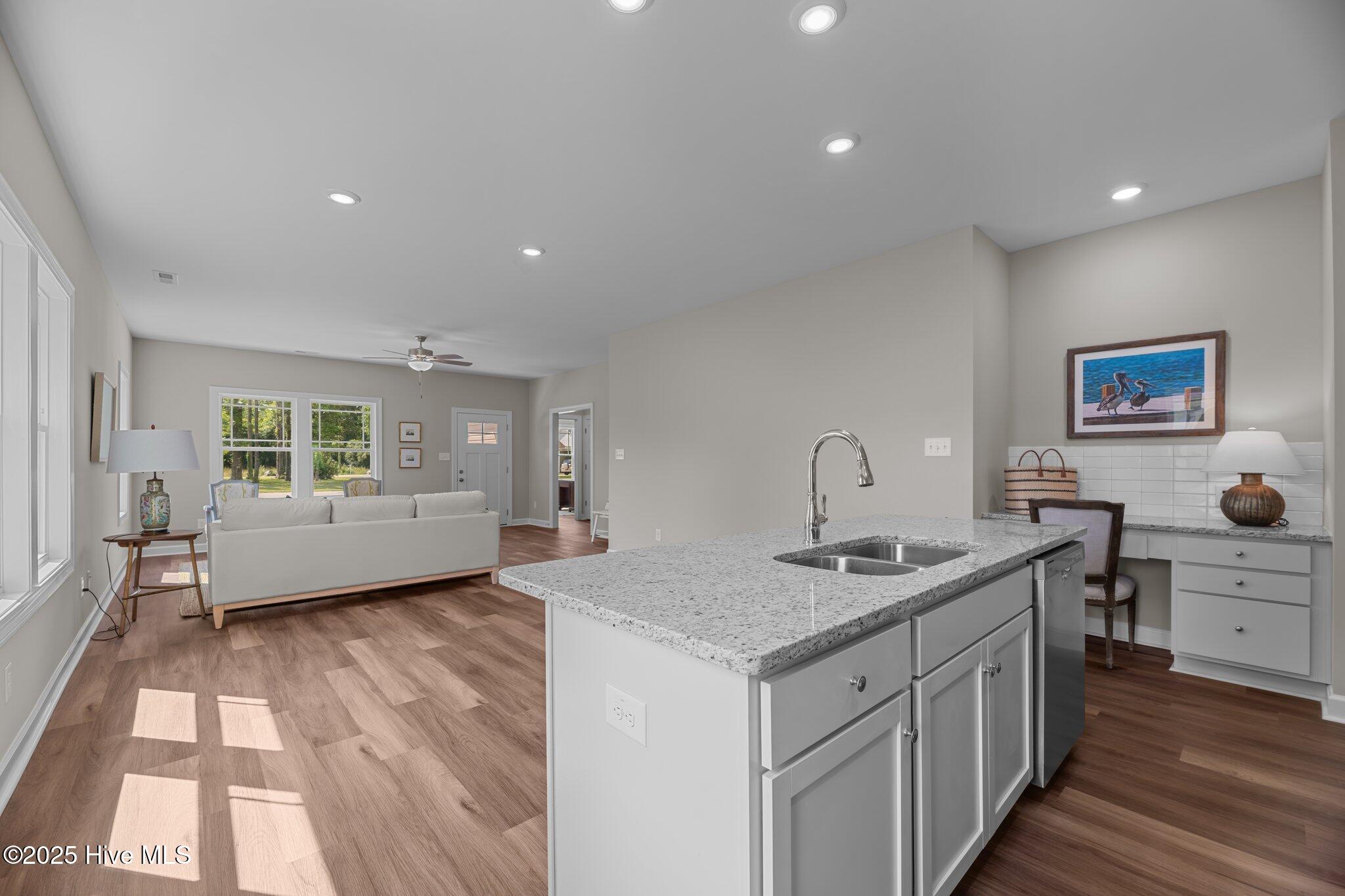 318 Camp Creek Drive Property Photo 8