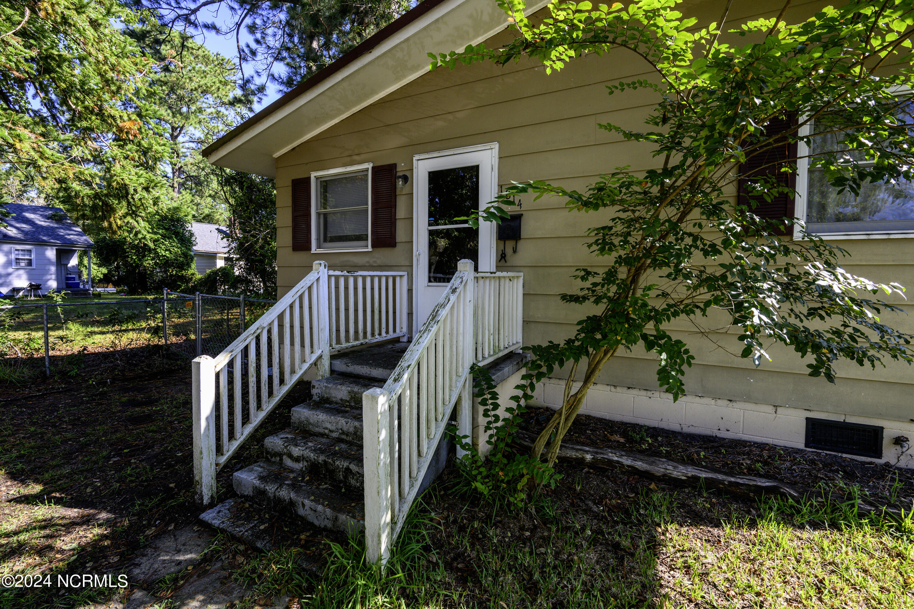 1814 Asheville Street Property Photo 15