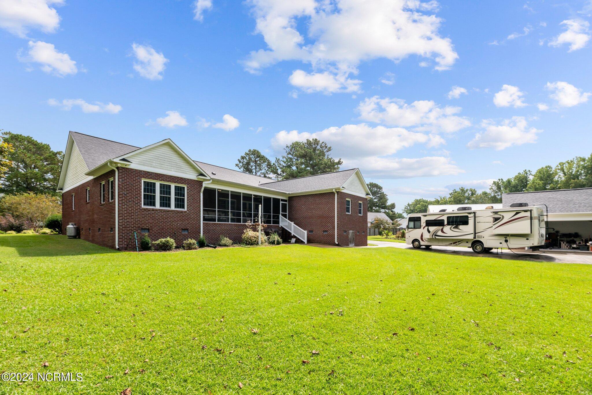211 Stony Branch Road Property Photo 3