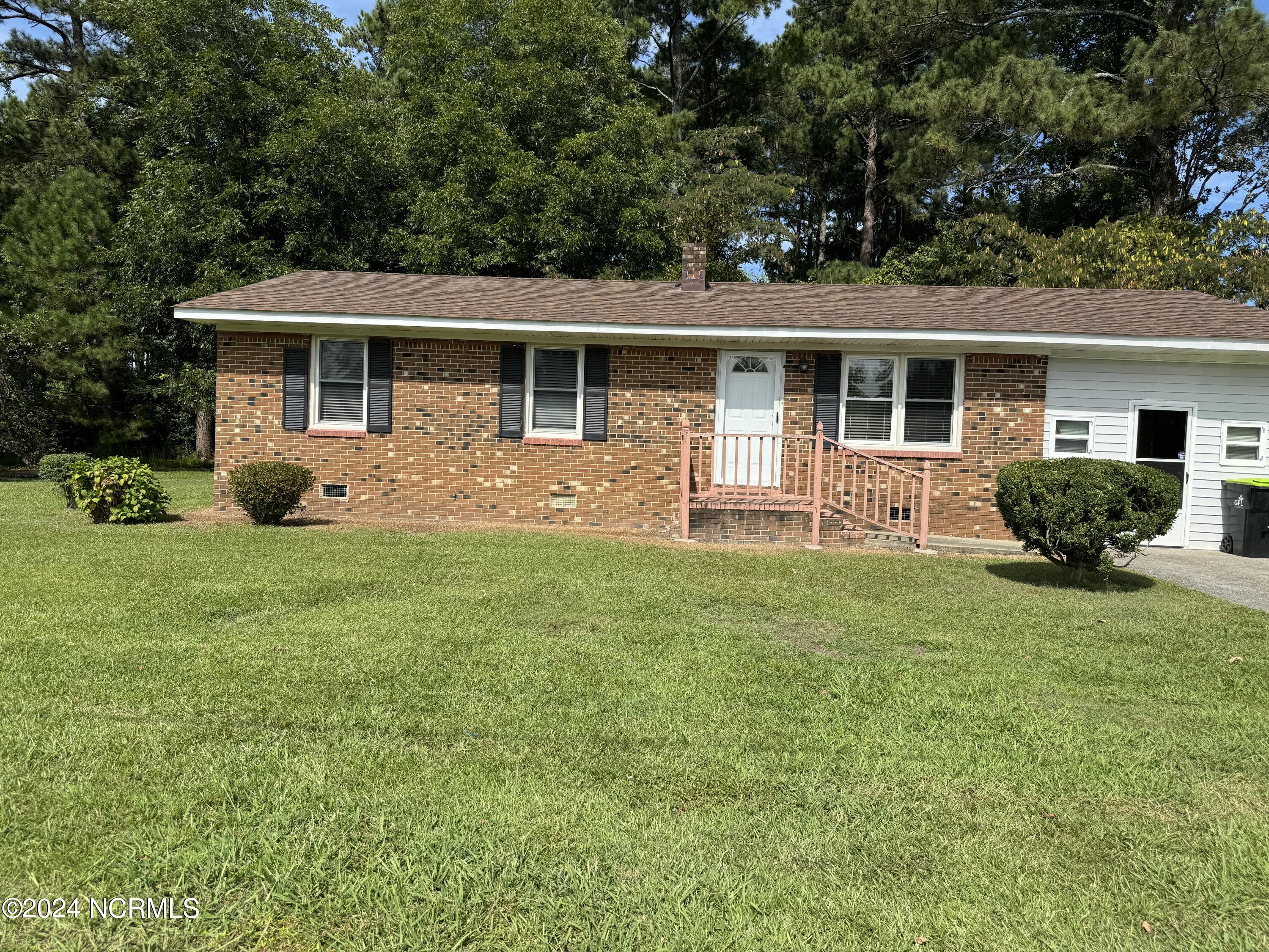 6748 Hassell Road Property Photo 19
