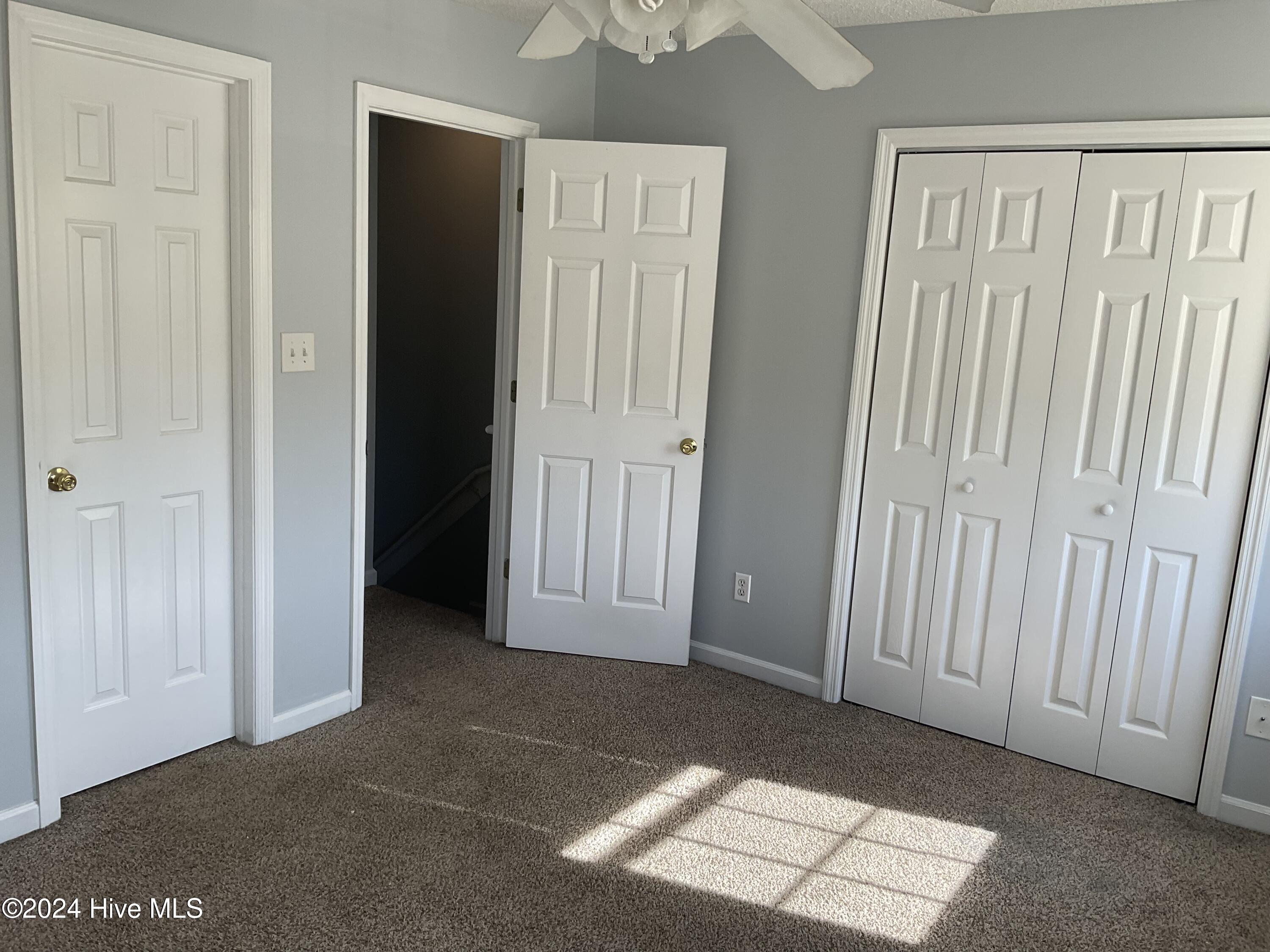 109 Fairwood Court Property Photo 5