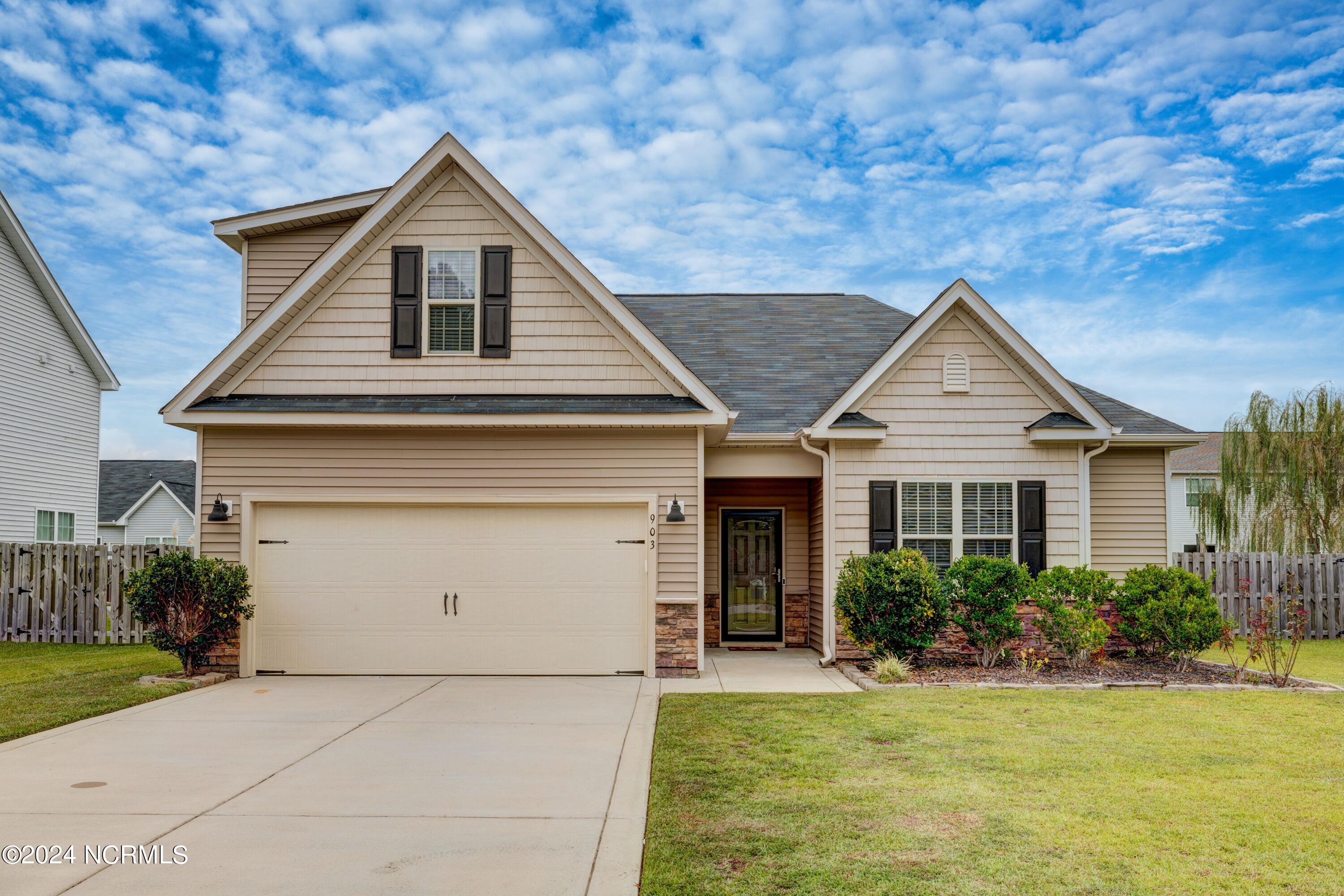 903 Heart Wood Loop Road Property Photo 1