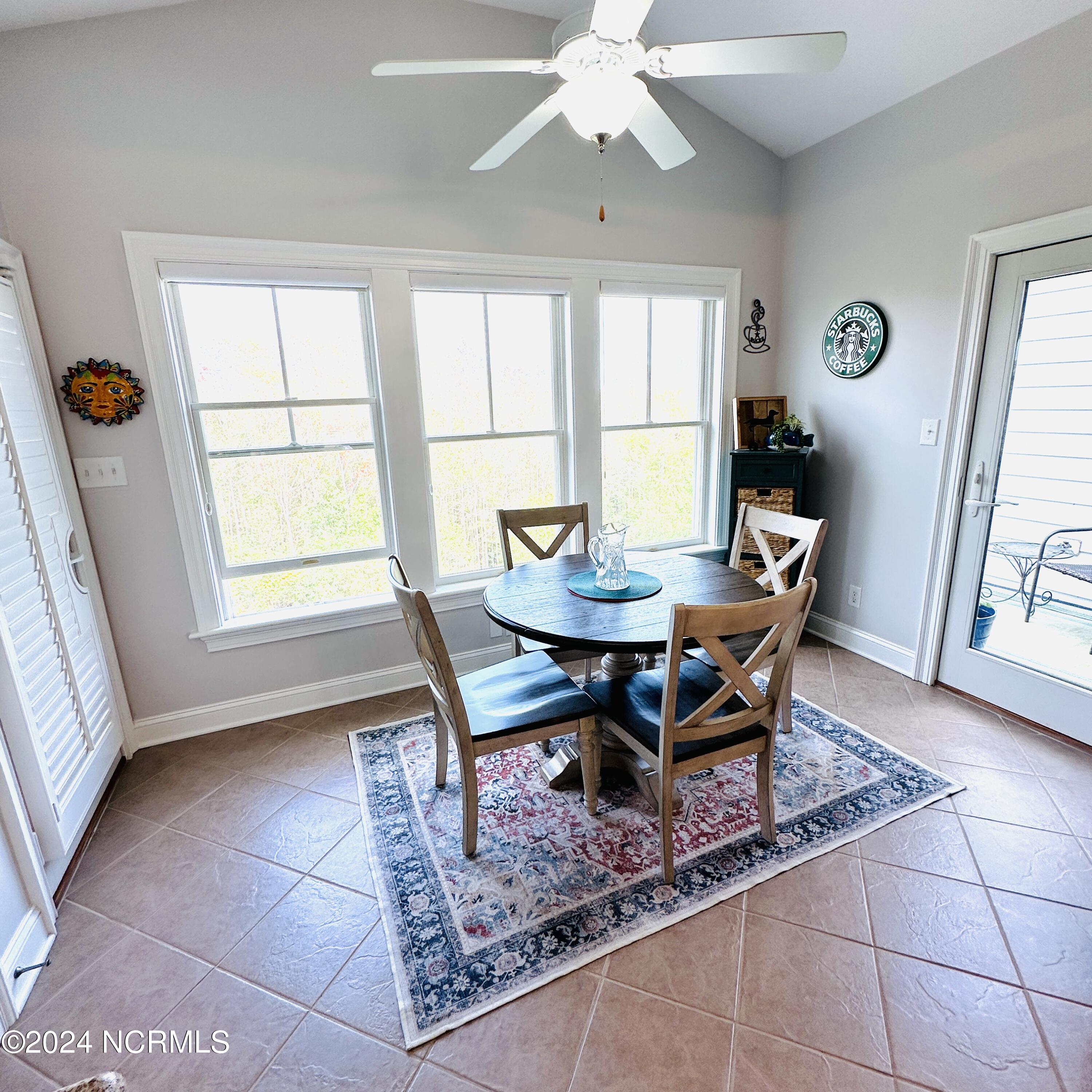 152 Wharf Landing Drive F Property Photo 6