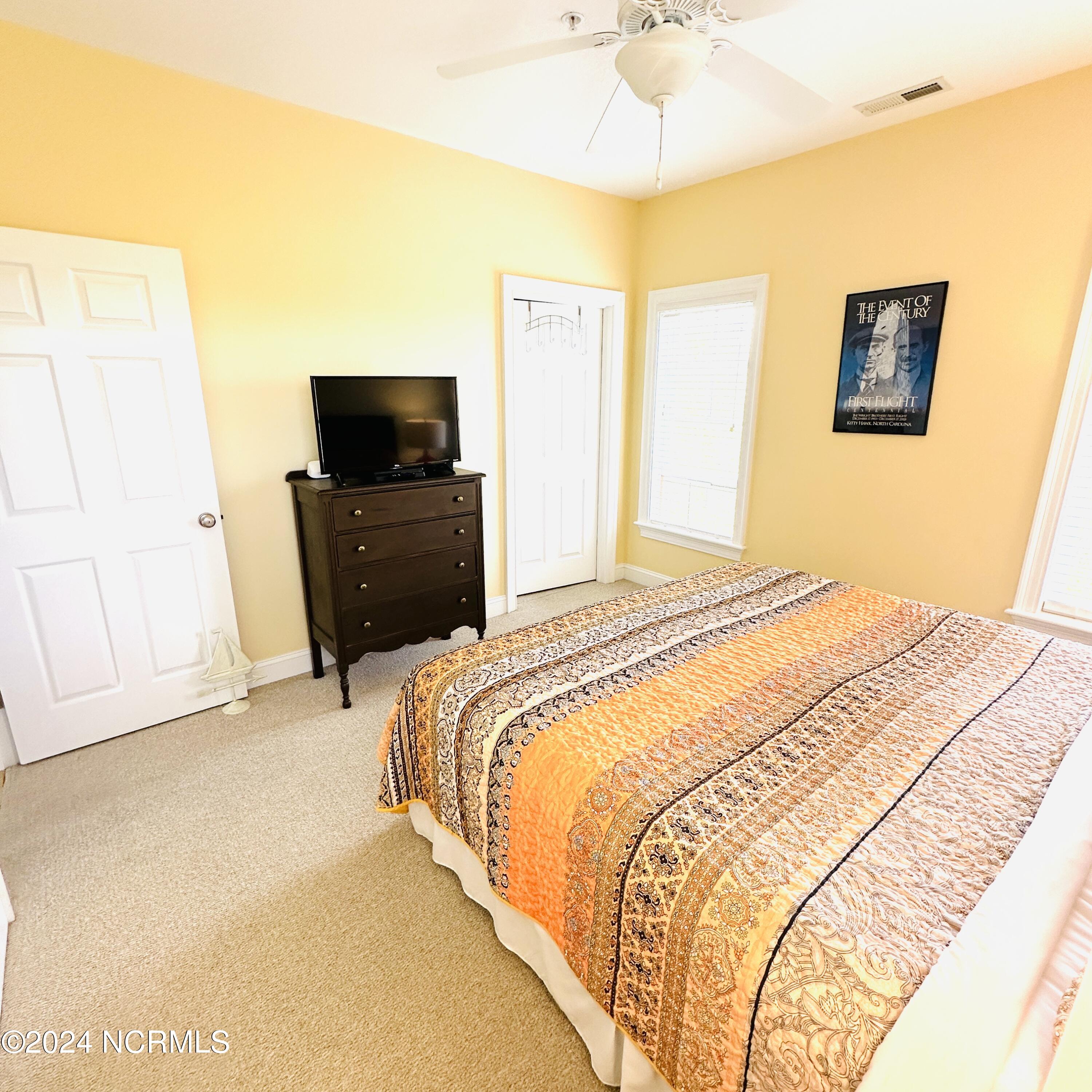 152 Wharf Landing Drive F Property Photo 10
