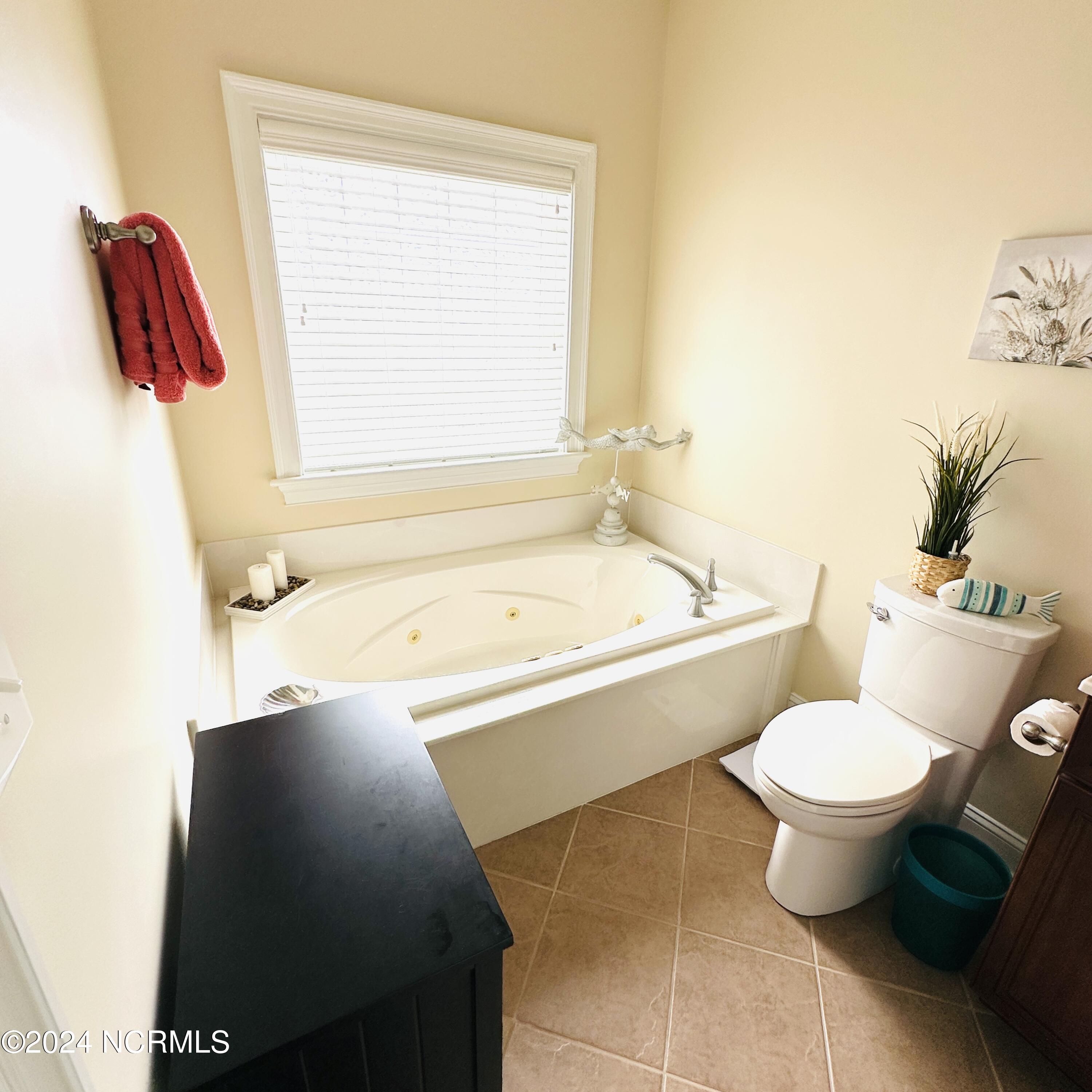 152 Wharf Landing Drive F Property Photo 18