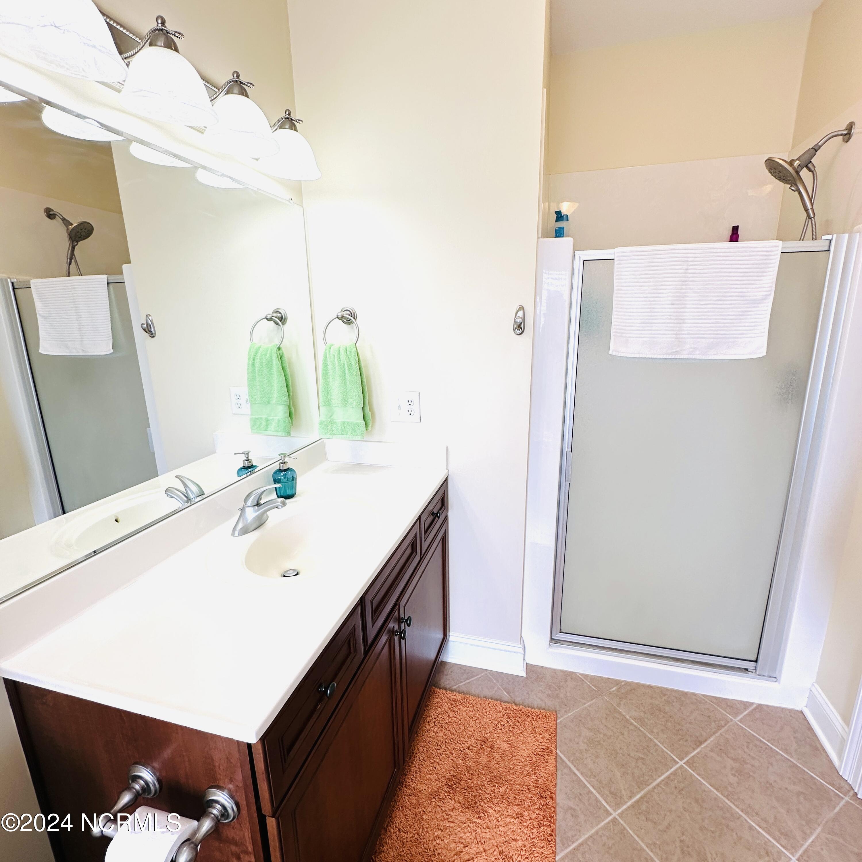 152 Wharf Landing Drive F Property Photo 19