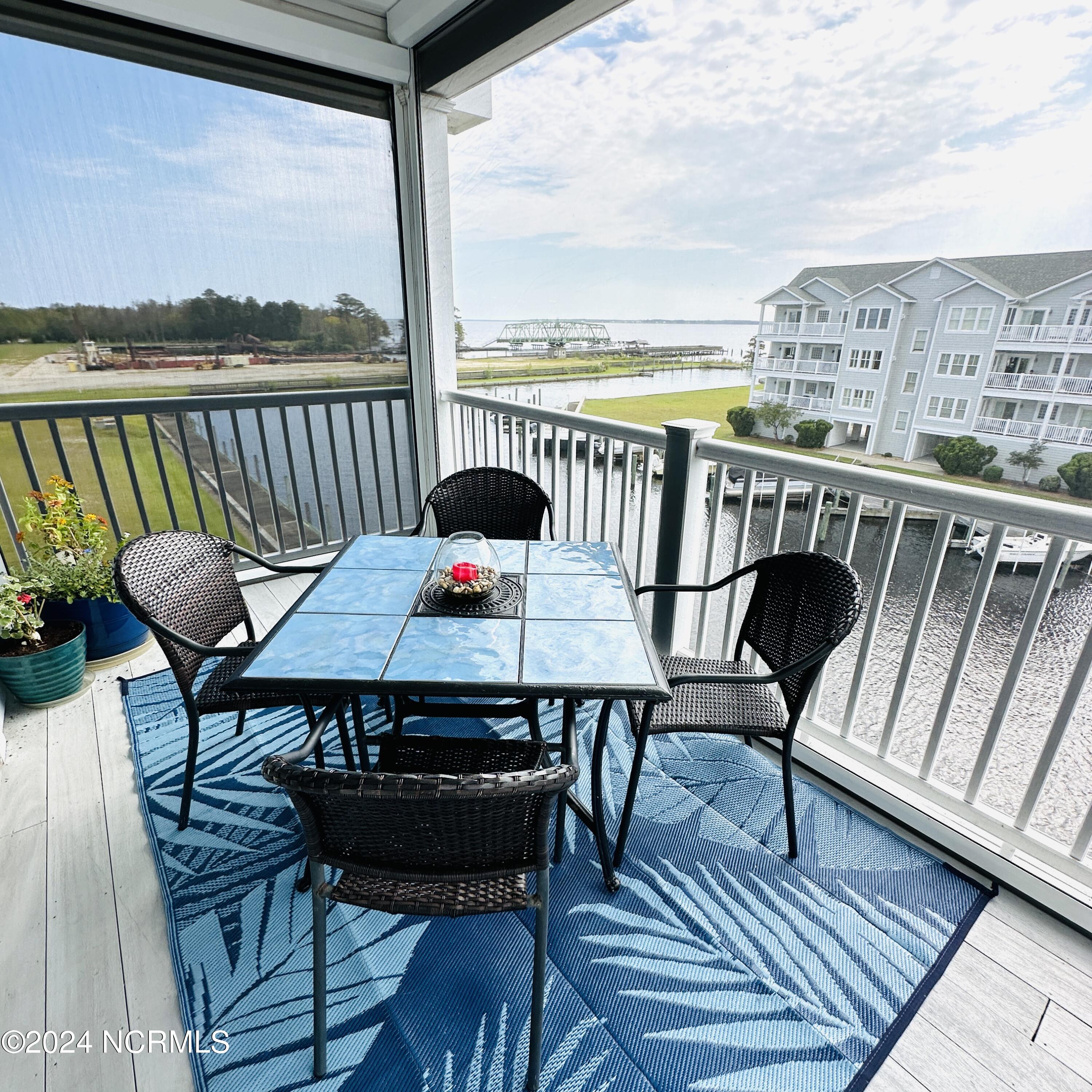 152 Wharf Landing Drive F Property Photo 21