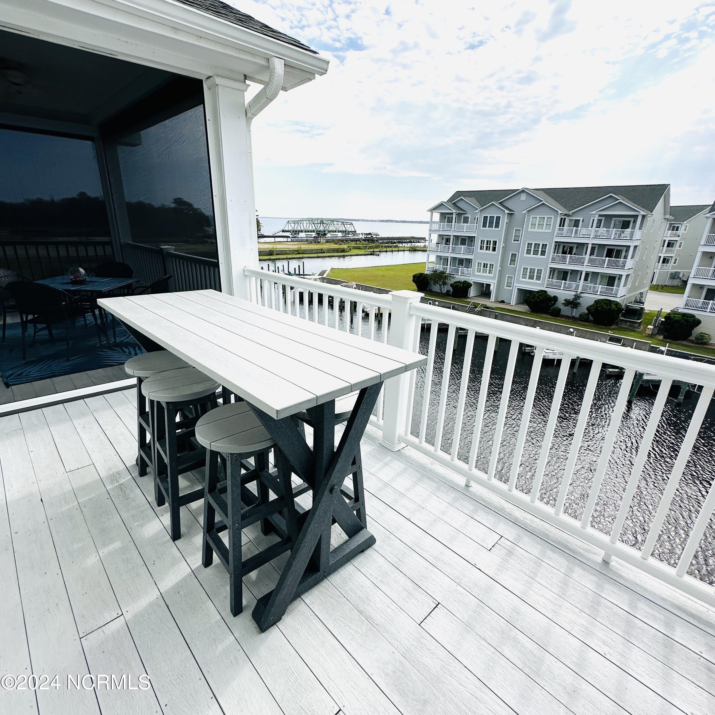 152 Wharf Landing Drive F Property Photo 22
