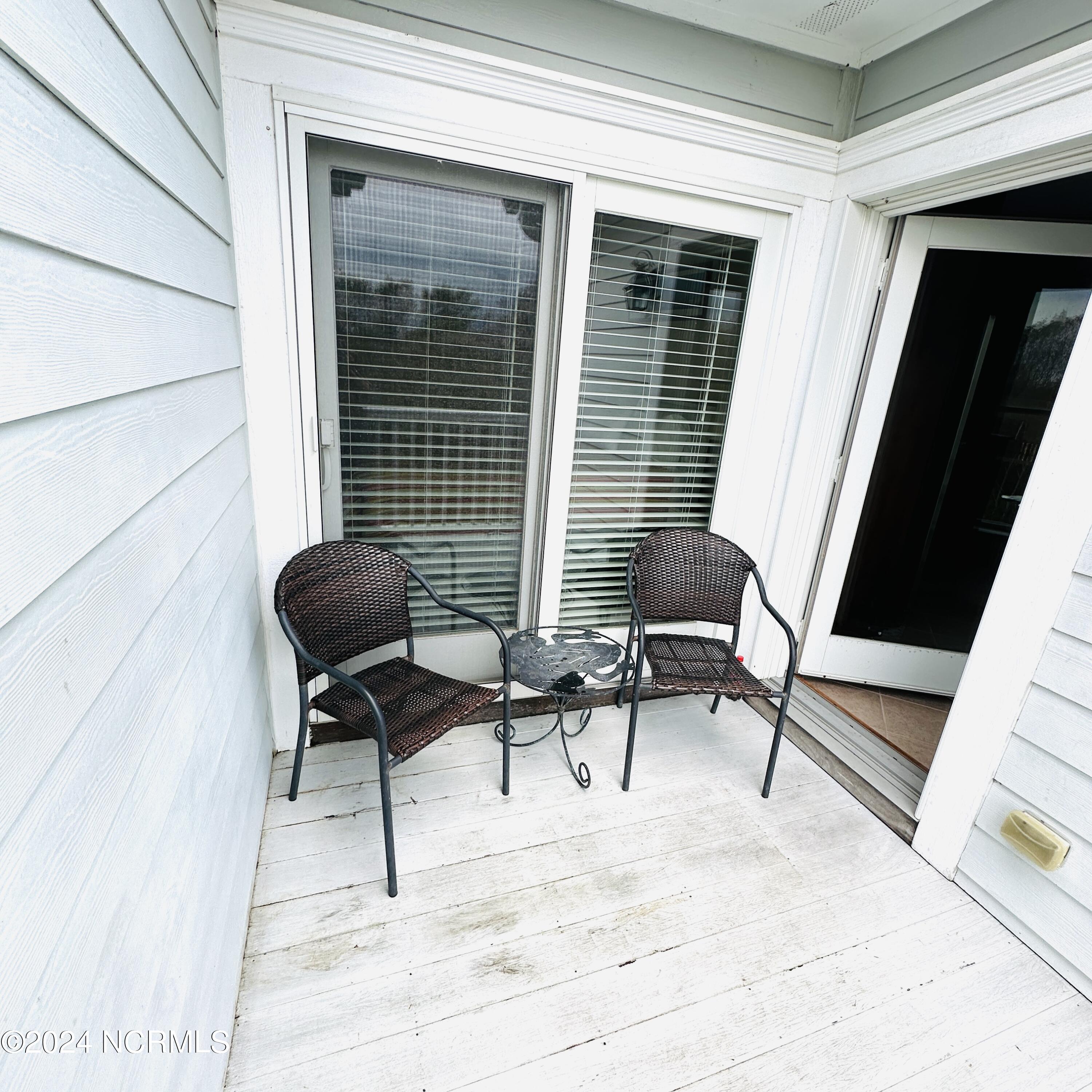 152 Wharf Landing Drive F Property Photo 23