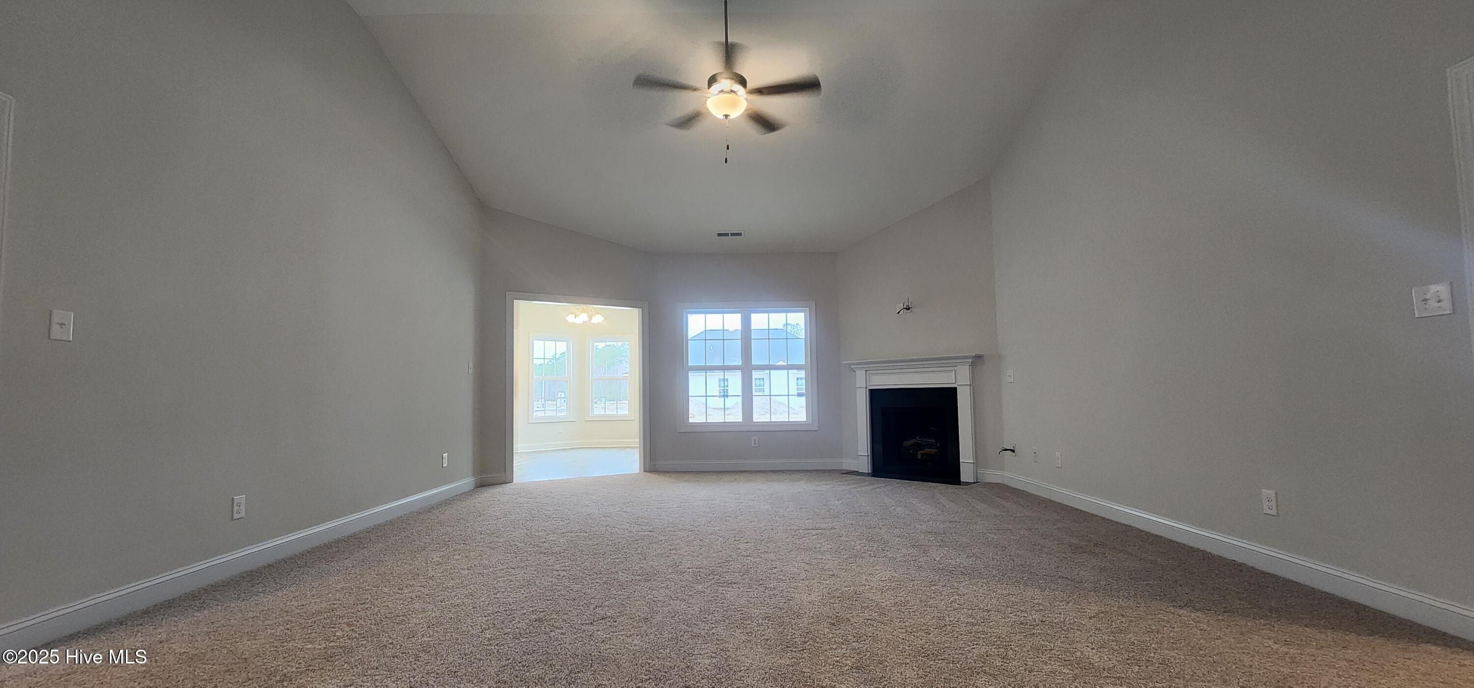 2019 Bluewater Boulevard Property Photo 7