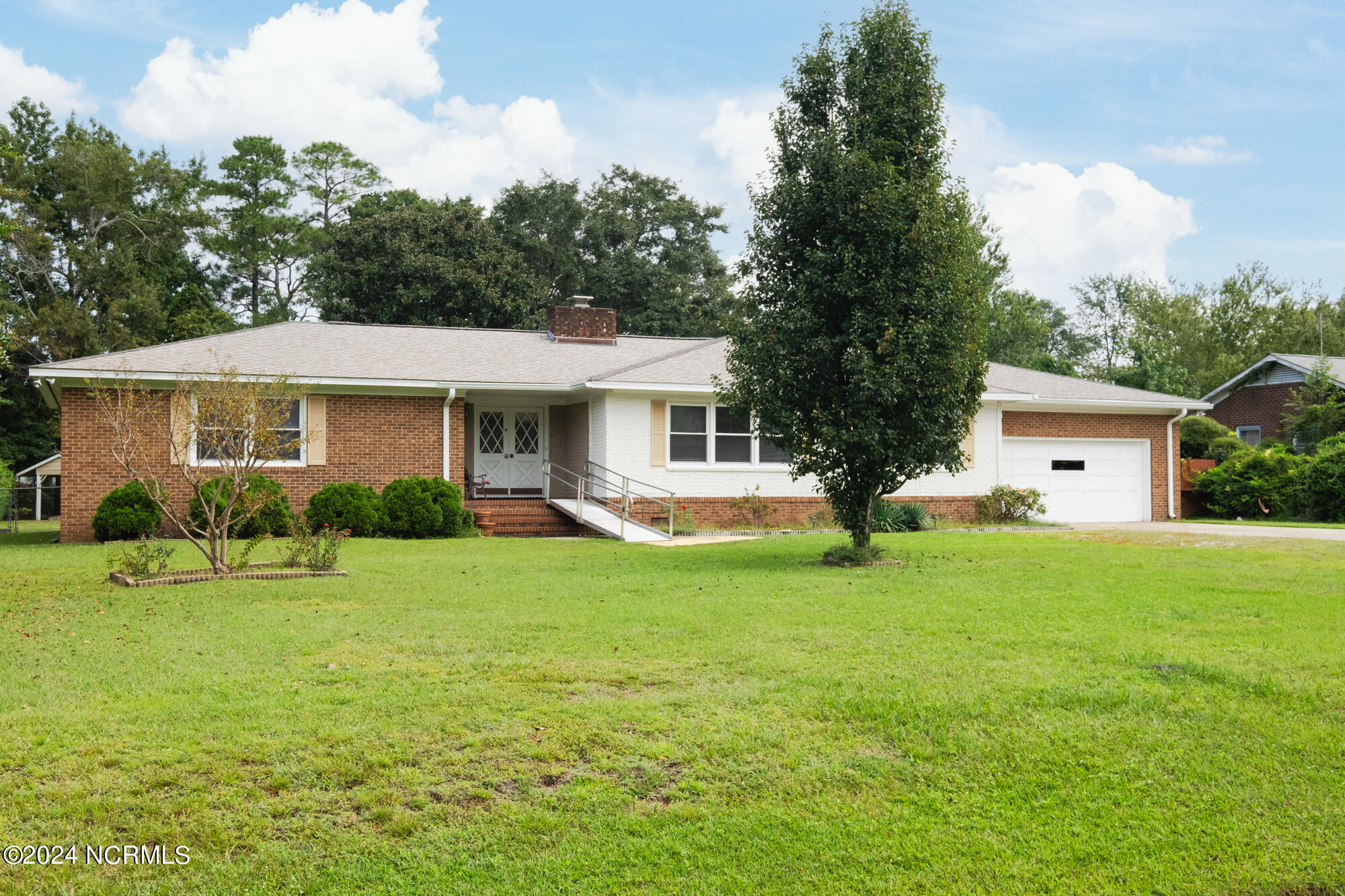 3813 Gillette Drive Property Photo 1
