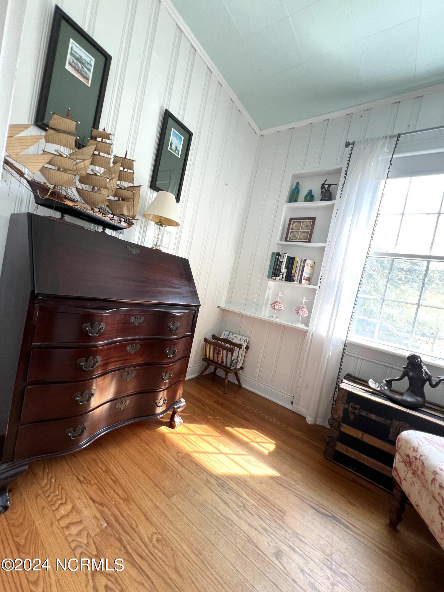 115 Noyes Avenue Property Photo 11
