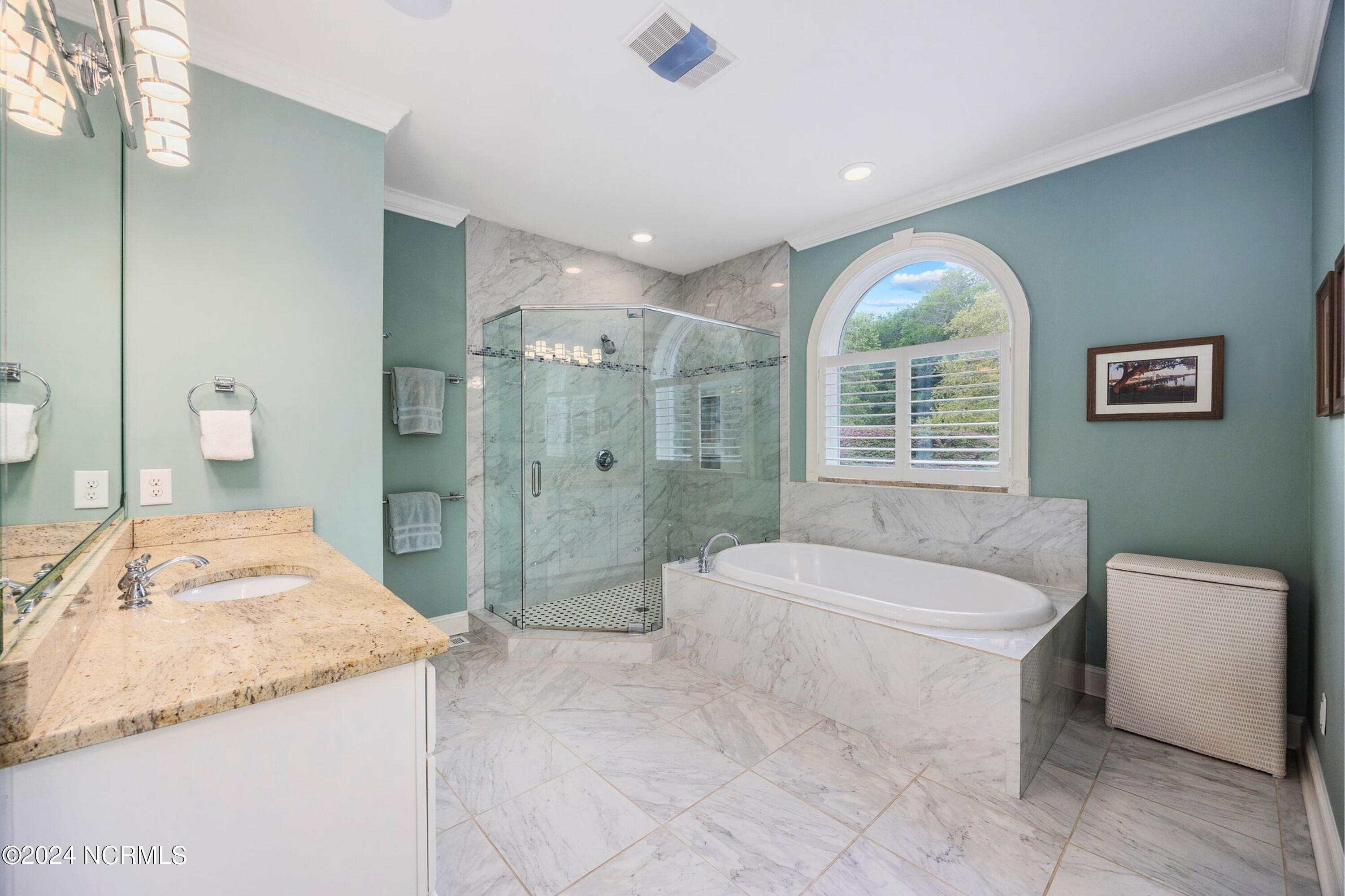 1324 Harbour Watch Property Photo 22