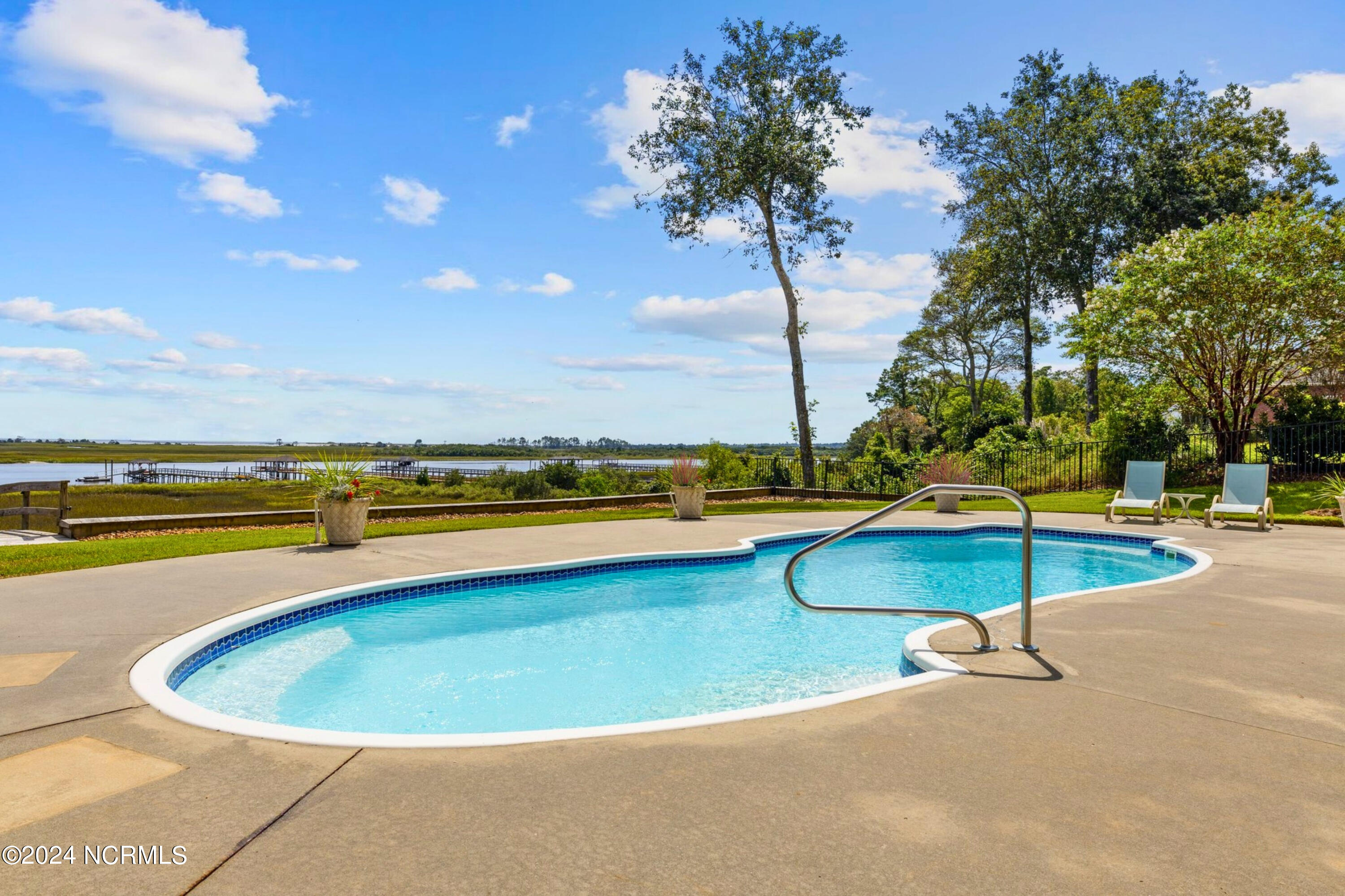 1324 Harbour Watch Property Photo 41