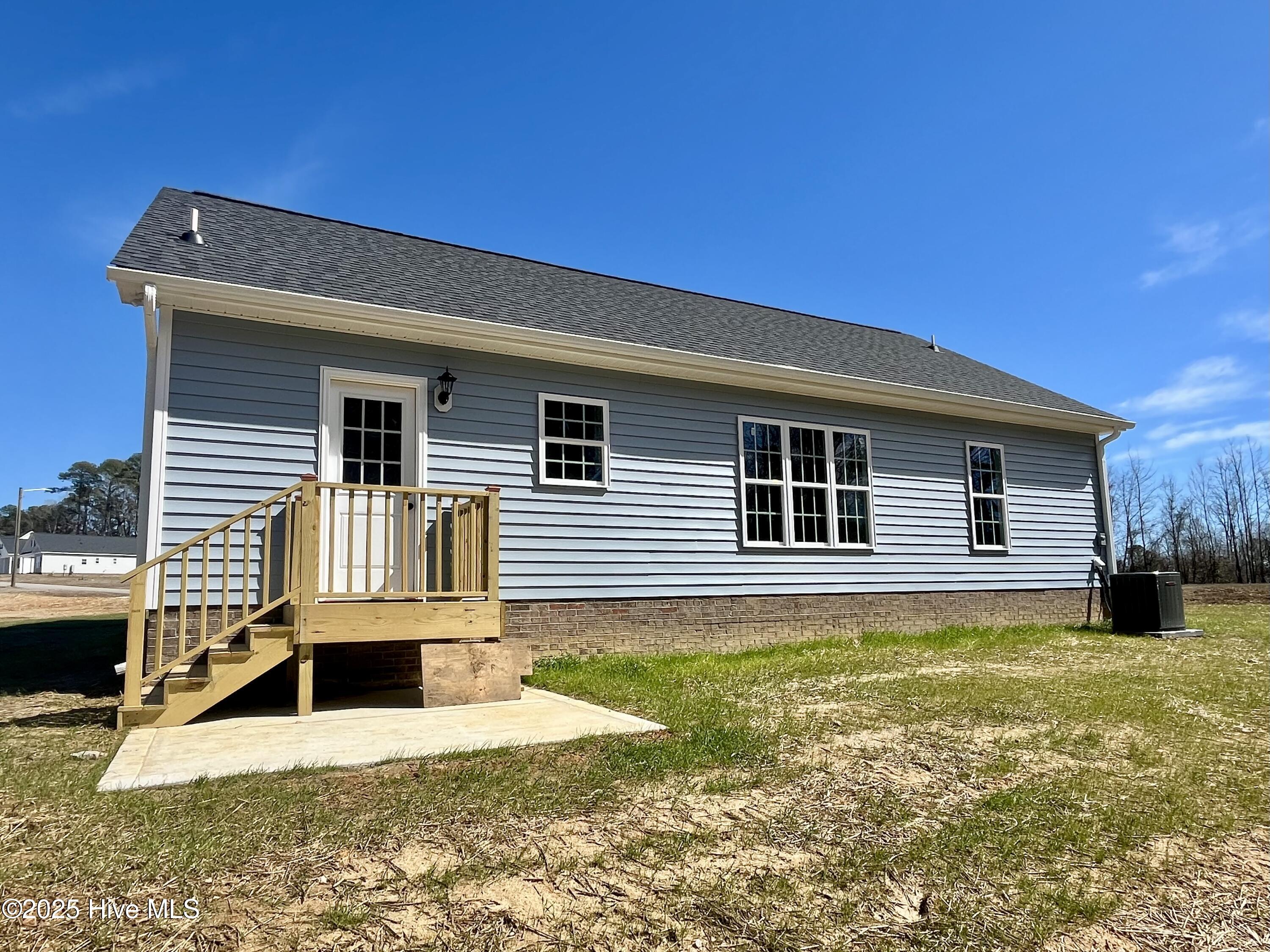 3240 Dolostone Court Property Photo 2