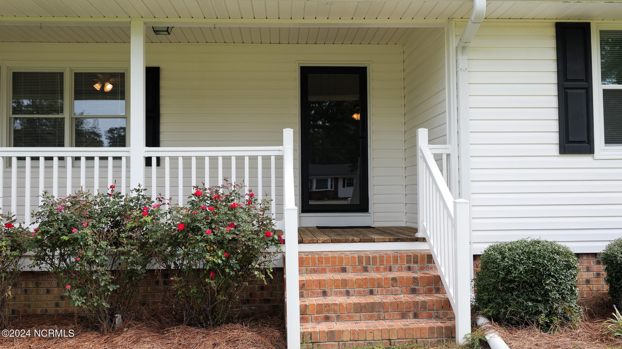 208 Old Lumberton Road Property Photo 9