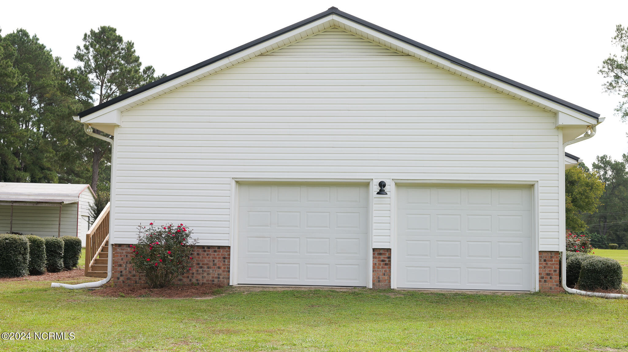 208 Old Lumberton Road Property Photo 16