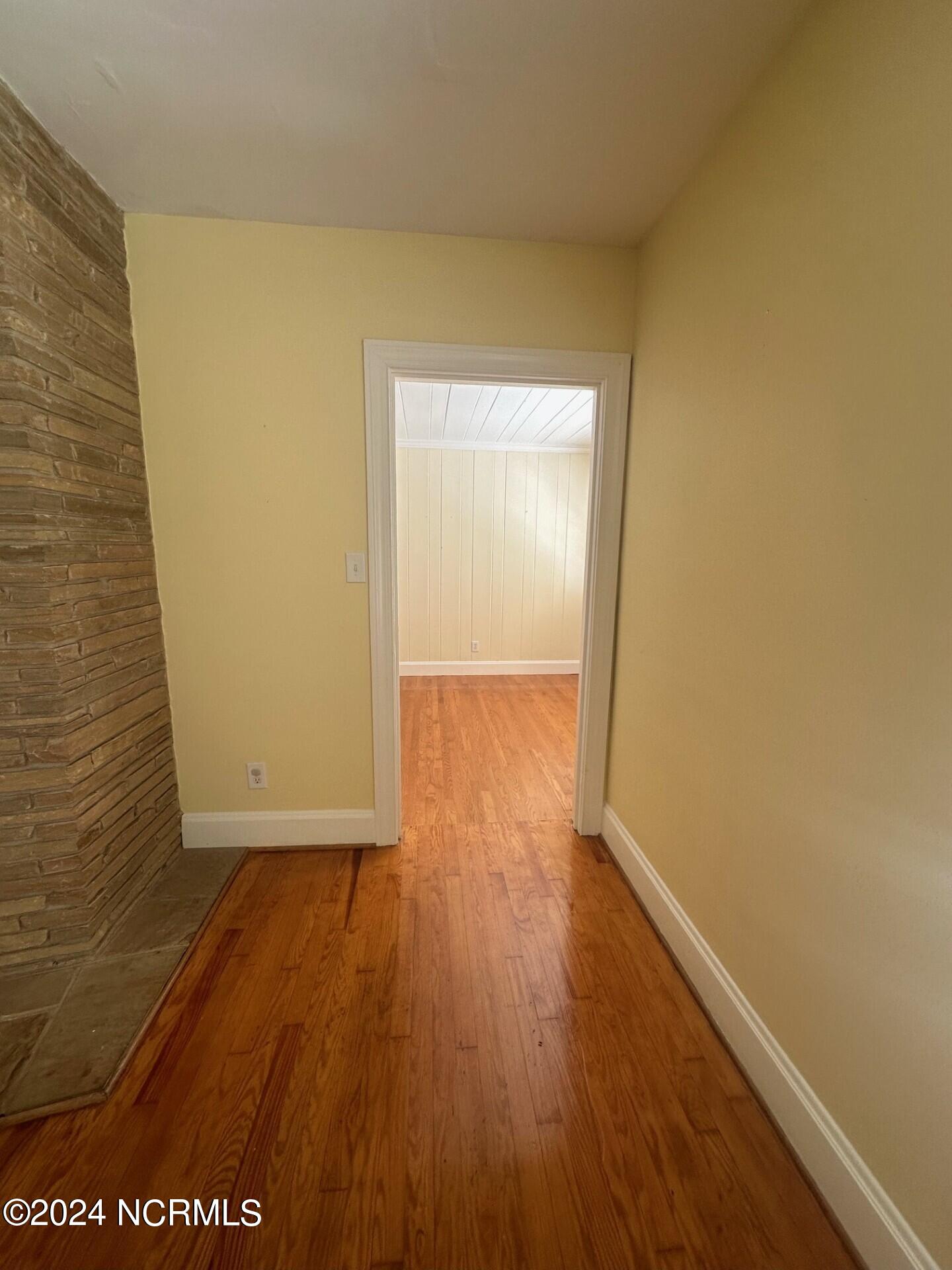 800 E Troy Street Property Photo 14