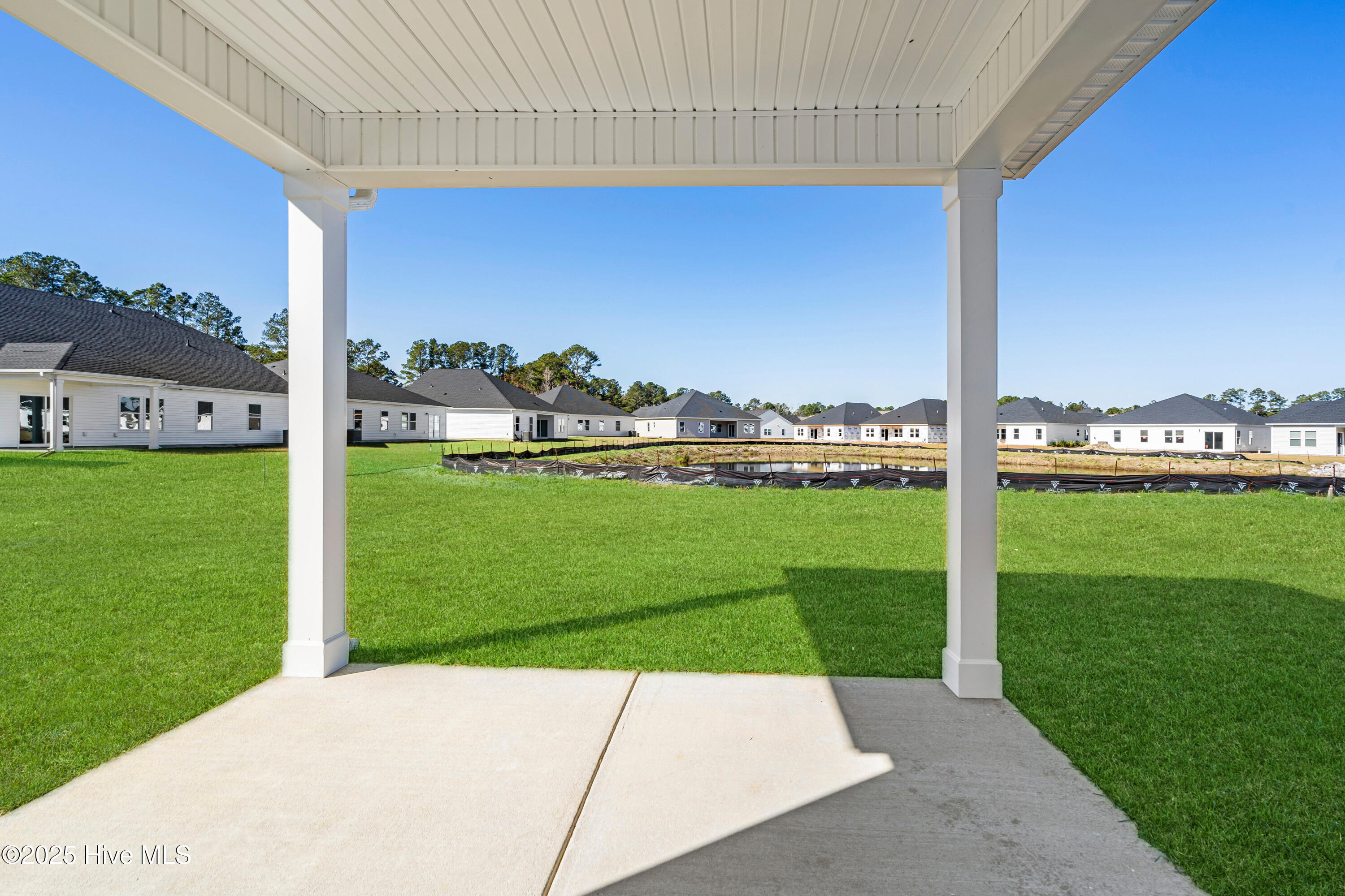 628 Blackthorne Circle Property Photo 17