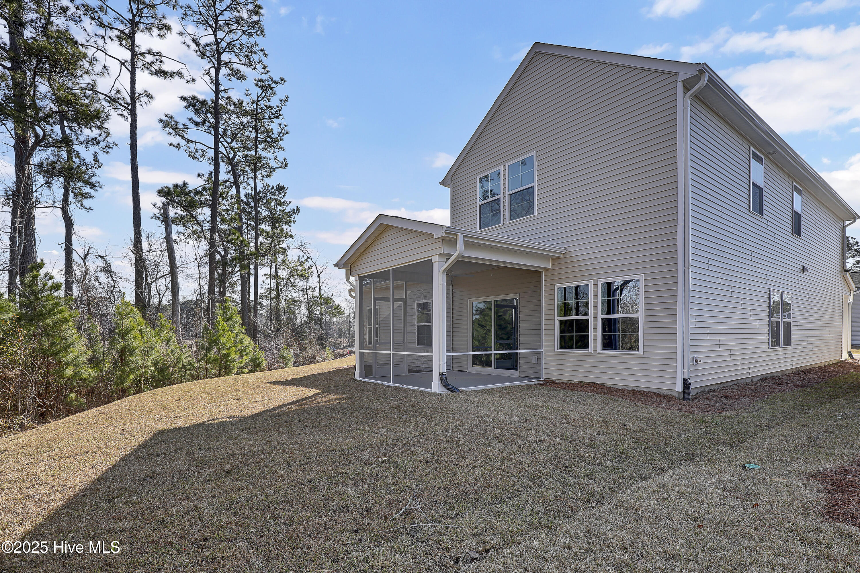 2433 Flowery Branch Drive 198 Property Photo 6
