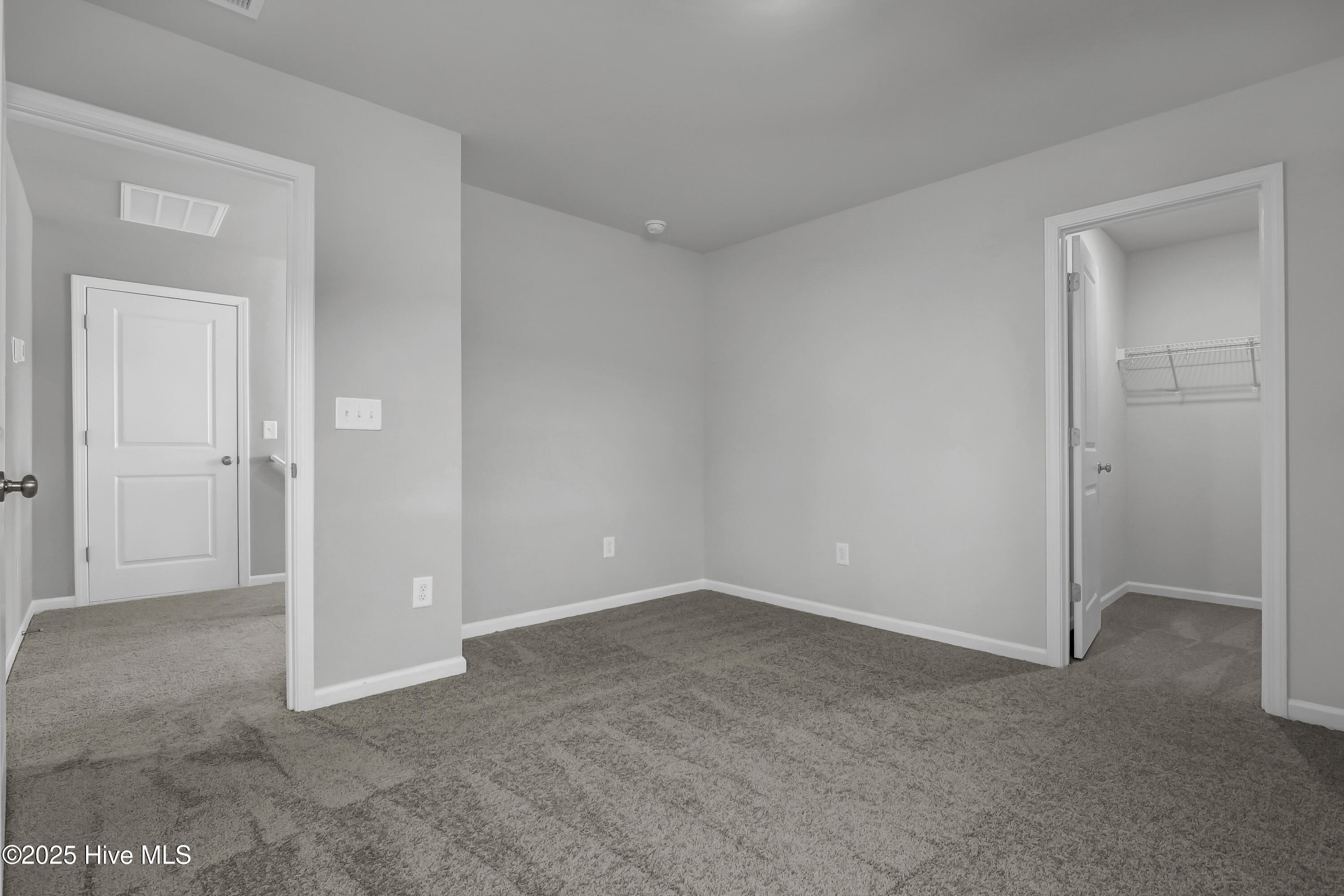 2433 Flowery Branch Drive 198 Property Photo 12