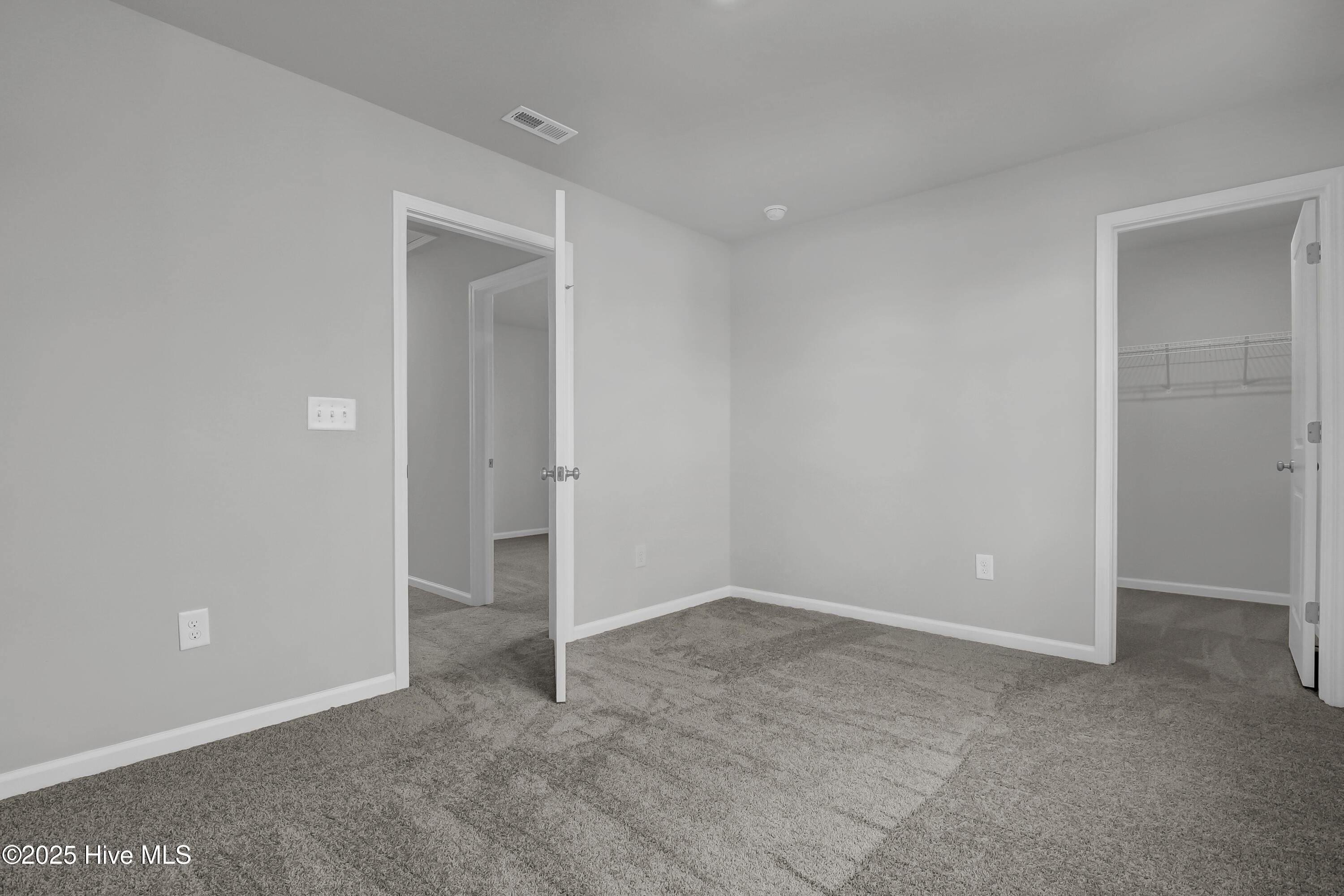 2433 Flowery Branch Drive 198 Property Photo 18