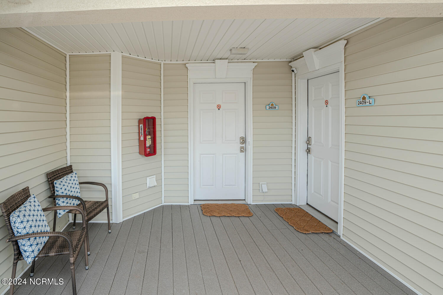 1215 N Middleton Drive Apt 2409 Property Photo 3