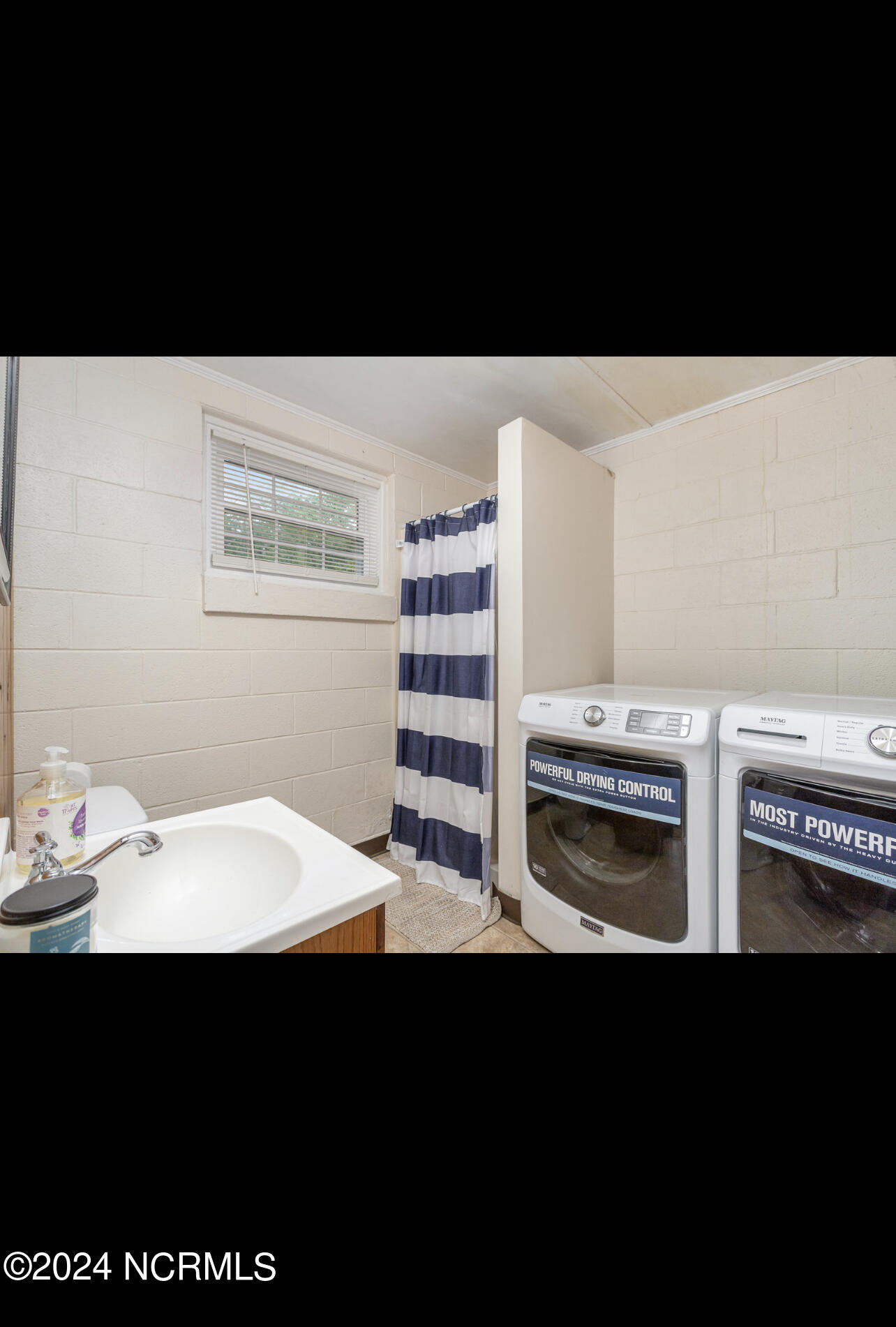 1809 Friendly Road Property Photo 19